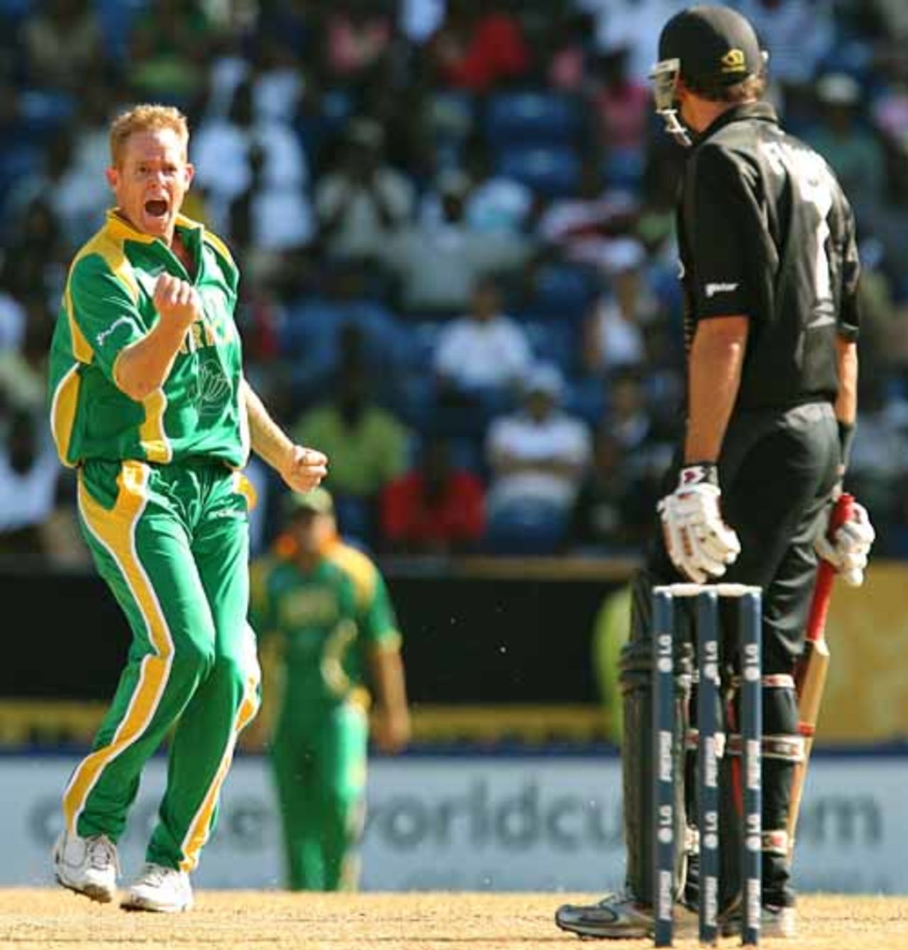 Shaun Pollock celebrates the wicket of Stephen Fleming, New Zealand v South Africa, Super Eights, Grenada, April 14, 2007