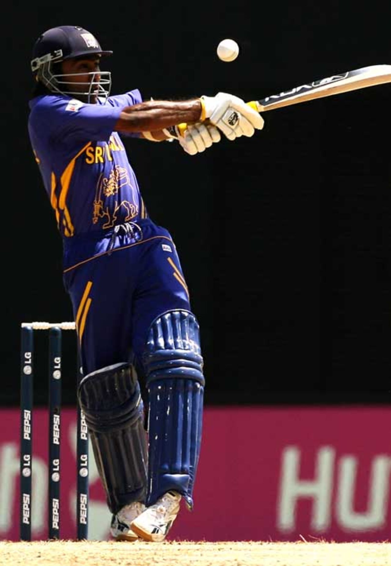 Mahela Jayawardene counter-attacks after Sri Lanka lose three quick wickets, Australia v Sri Lanka, Super Eights, Grenada, April 16, 2007