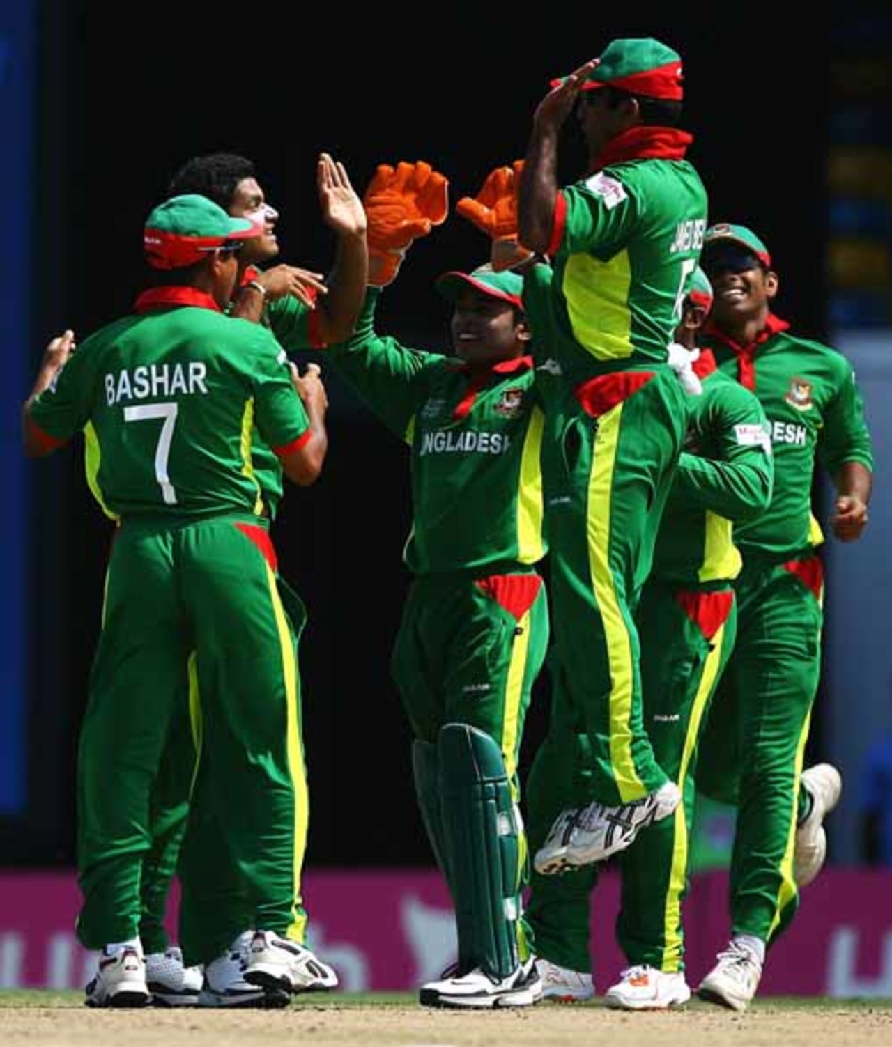 Bangladesh celebrate the wicket of Chris Gayle, West Indies v Bangladesh, Super Eights, Barbados, April 19, 2007
