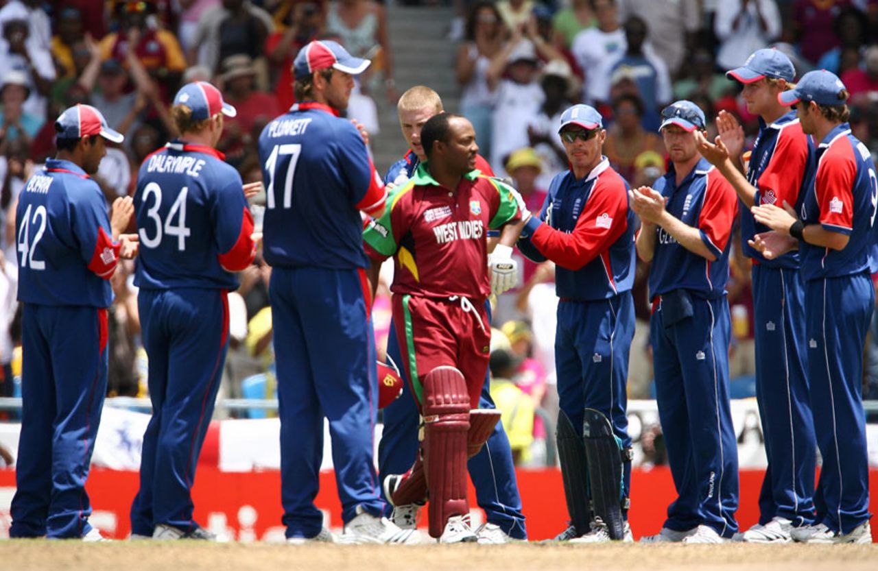 Brian Lara walks through a guard of honour to start his final innings, England v West Indies, Super Eights, Barbados, April 21, 2007