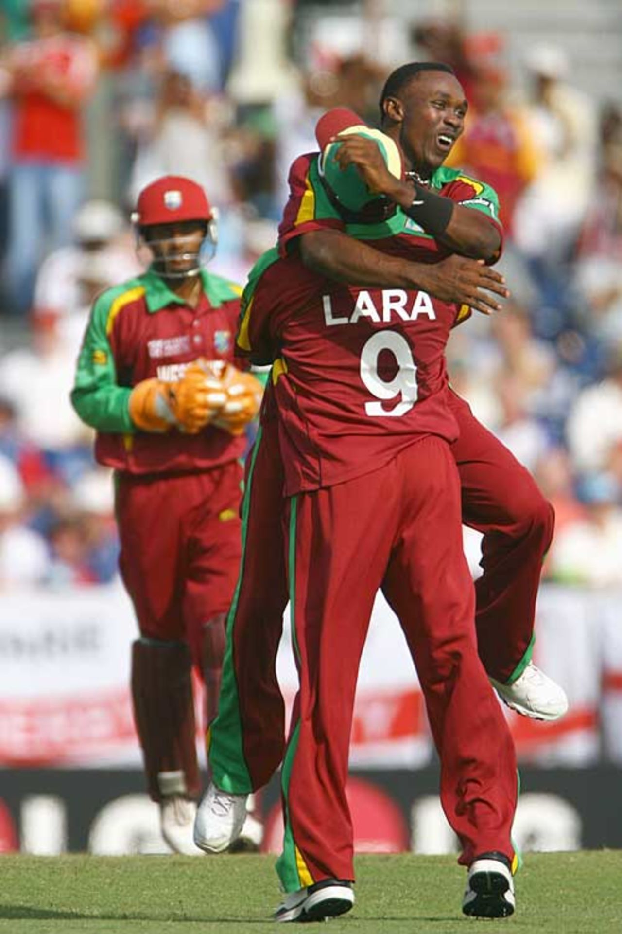 Dwayne Bravo sparked West Indies into life with two run outs a wicket, England v West Indies, Super Eights, Barbados, April 21, 2007