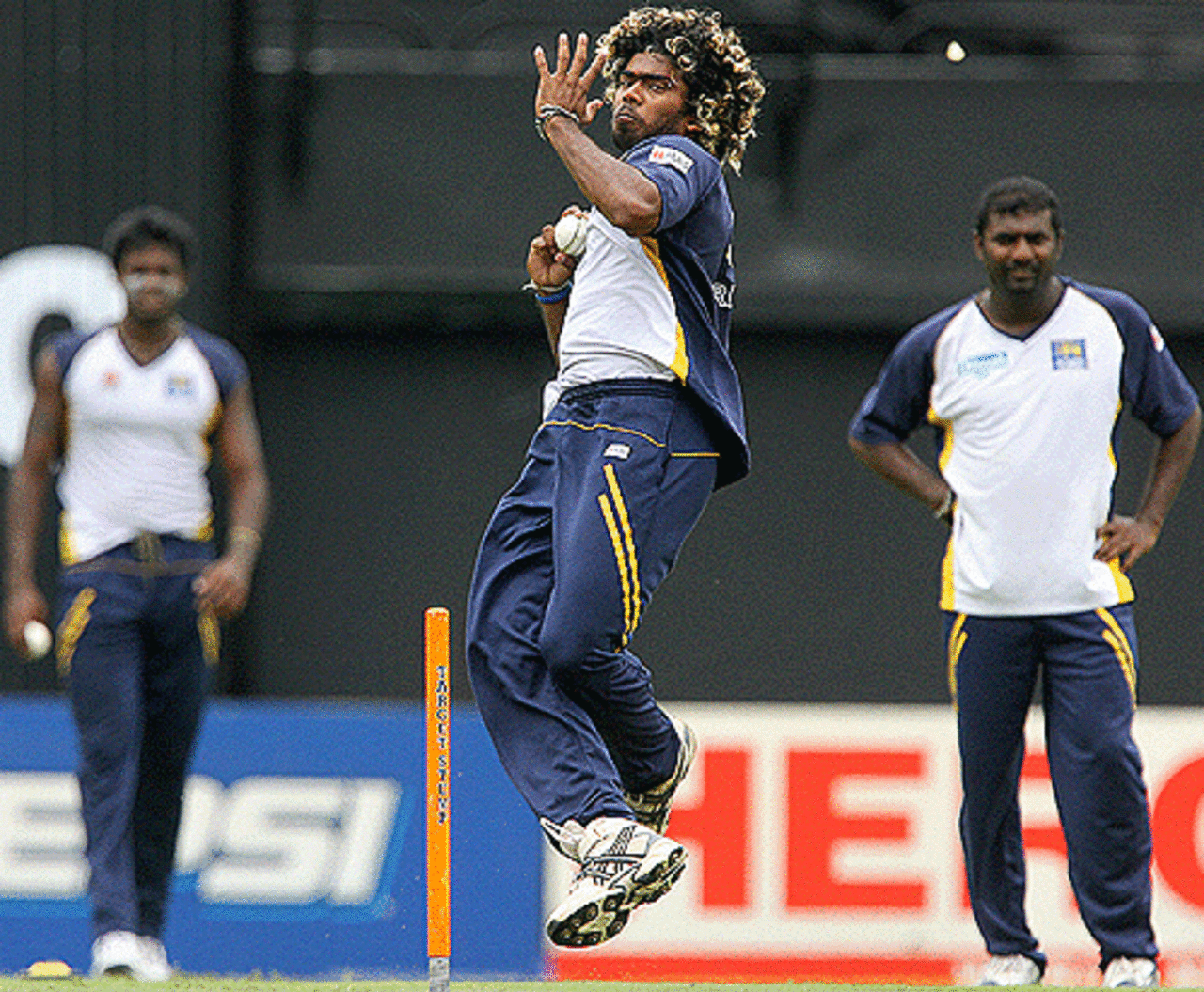 Lasith Malinga bowls during practice, Sabina Park, Jamaica, April 23, 2007