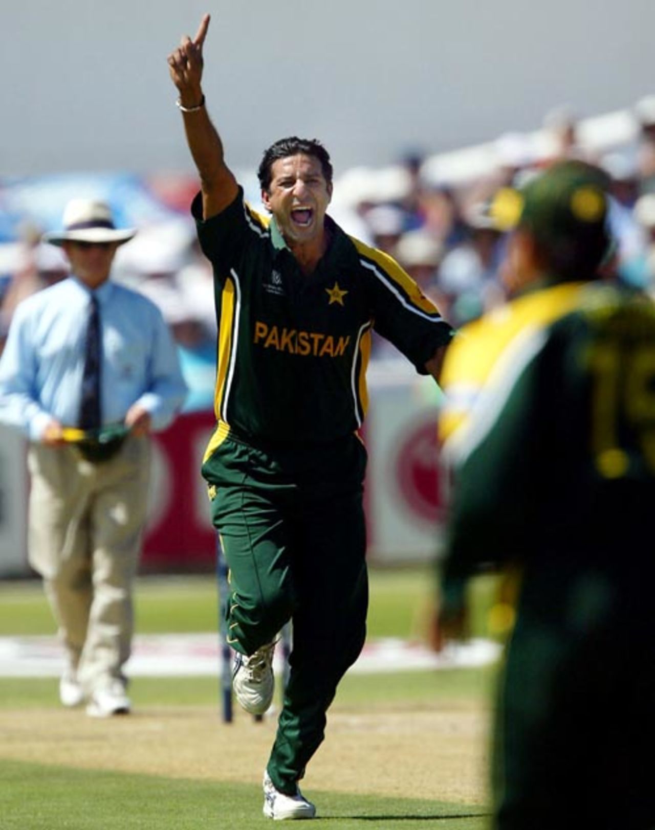 World Cup, 2003 -  England v Pakistan at Cape Town, 22 February 2003