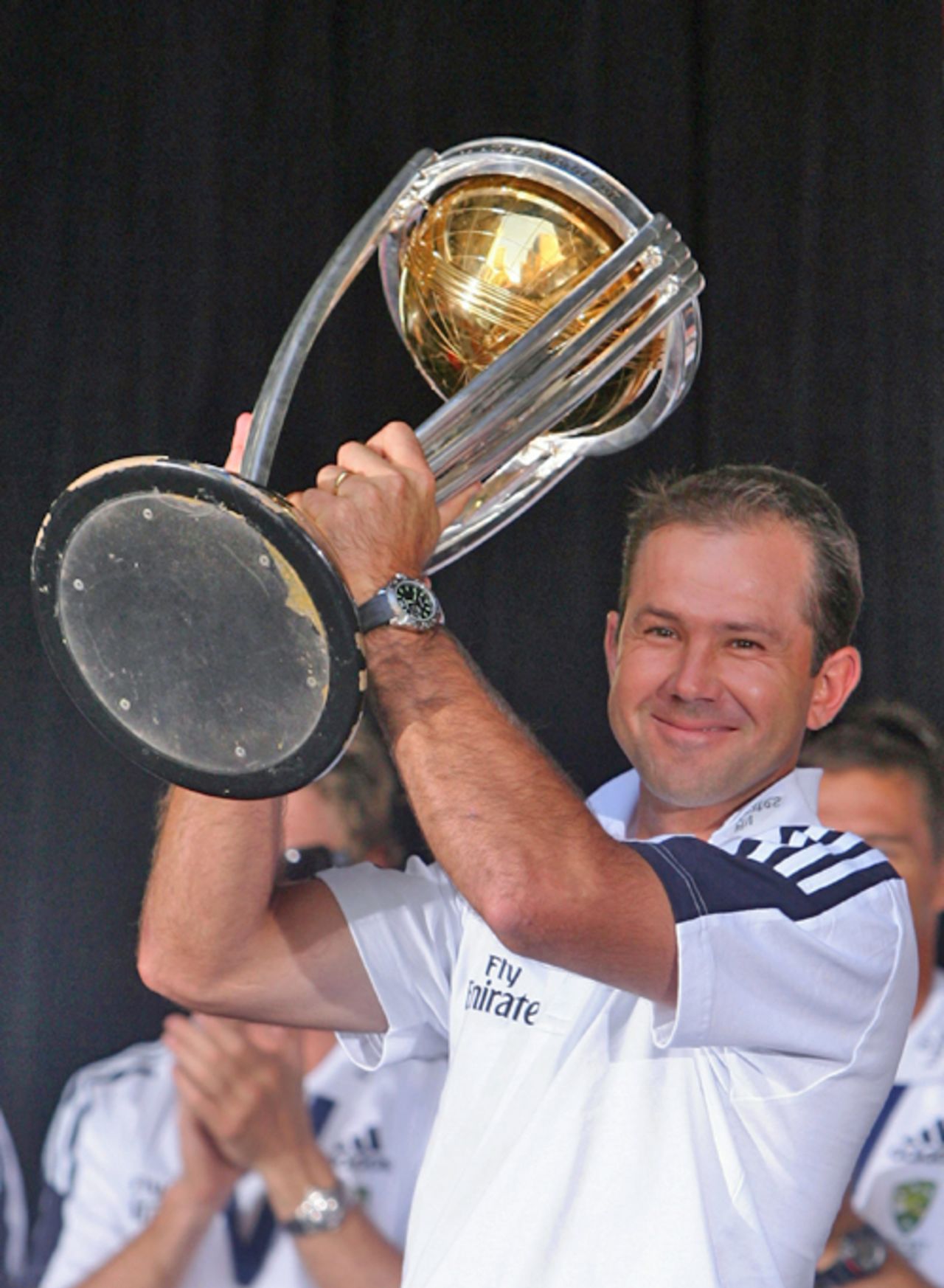 Australian captain Ricky Ponting holds aloft the the world cup during a welcome home reception for the Australian team, Martin Place, Sydney, May 3, 2007