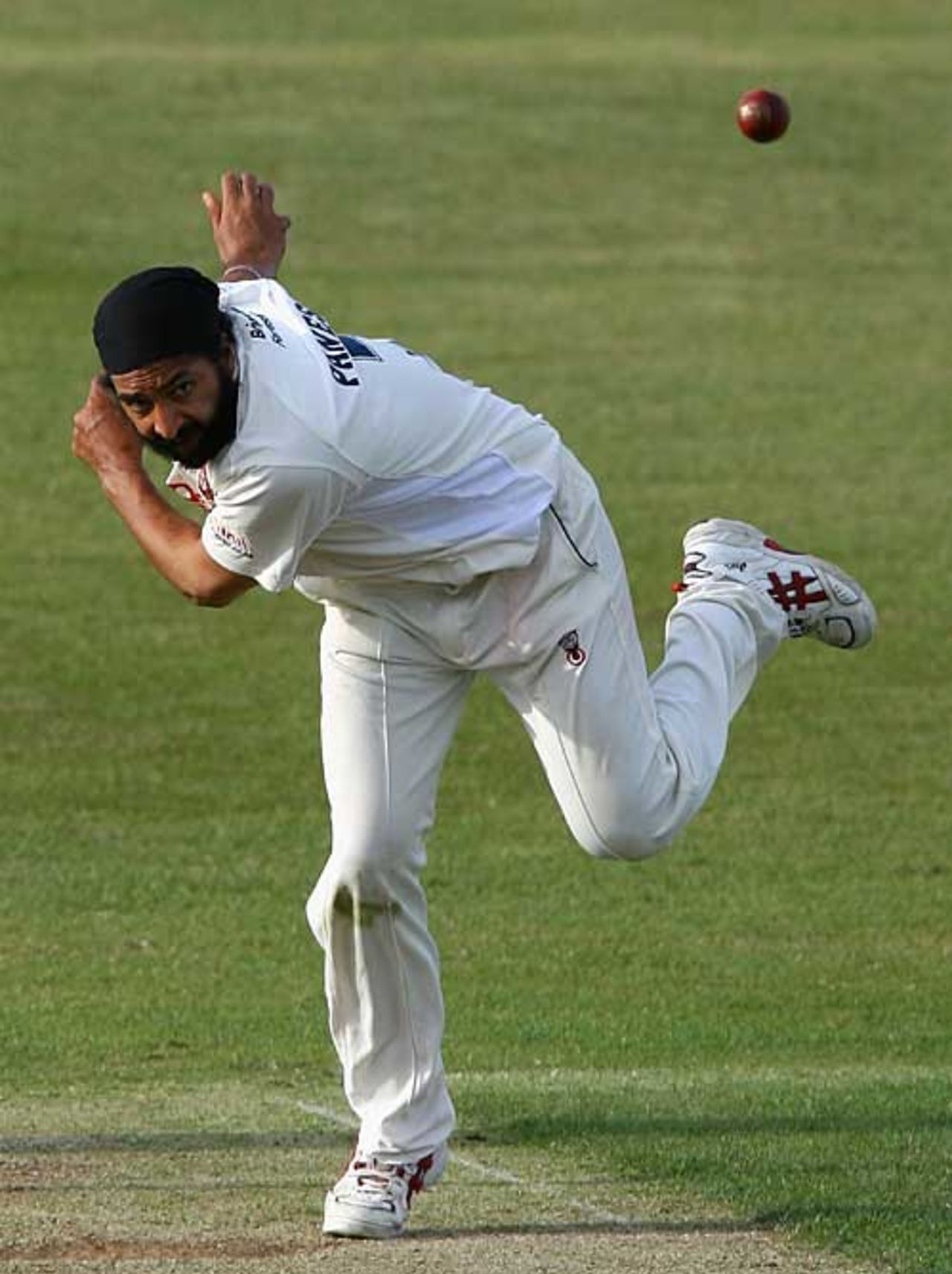 Monty Panesar was the only Northamptonshire bowler to enjoy success on the opening day against Somerset, Northamptonshire v Somerset, County Championship, Division Two, Northampton, May 8, 2007