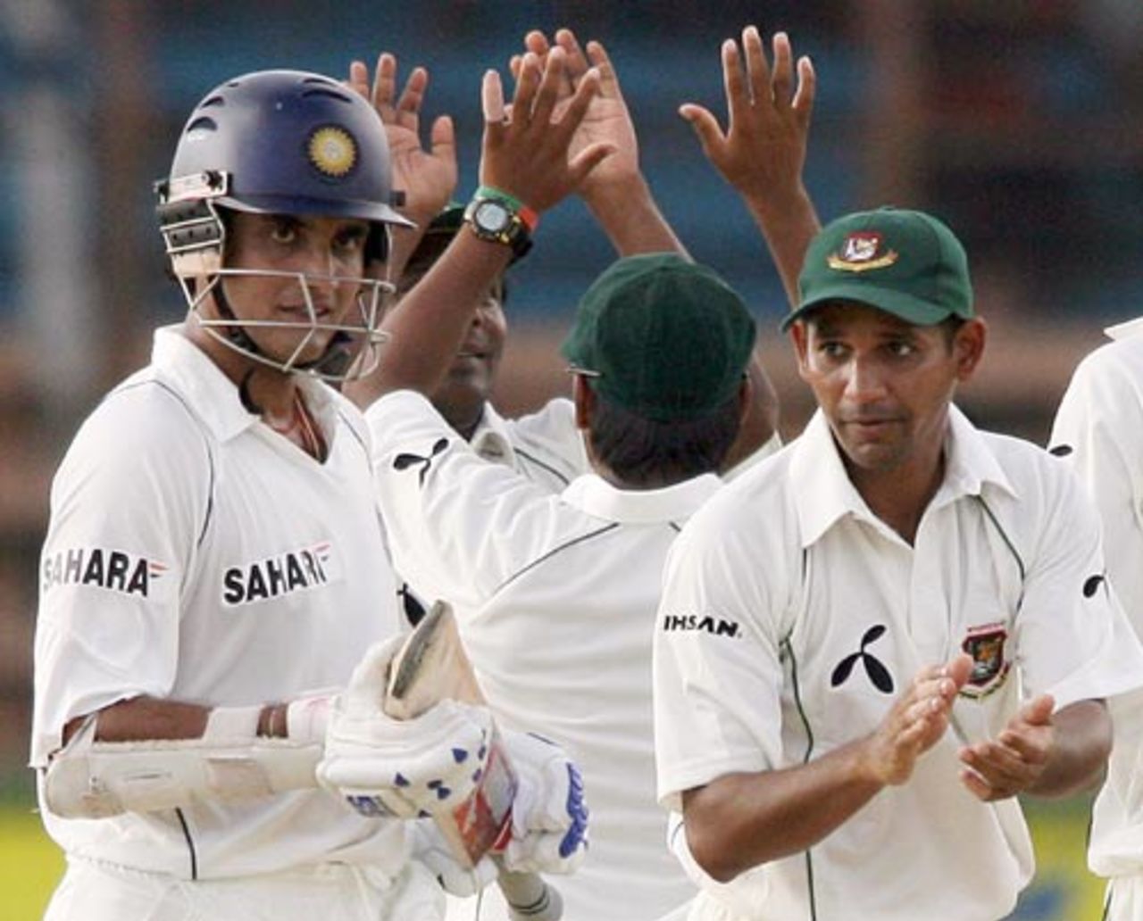Bangladesh celebrate as Sourav Ganguly falls for 100, Bangladesh v India, 1st Test, Chittagong, 2nd day, May 19, 2007