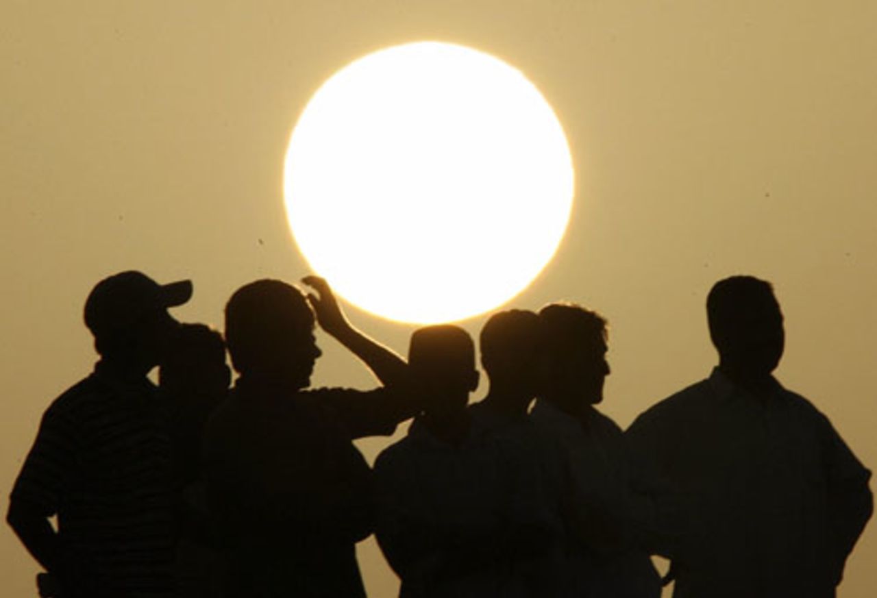 The sun sets on fans watching the second ODI, Pakistan v Sri Lanka, 2nd ODI, Abu Dhabi, 20 May 2007