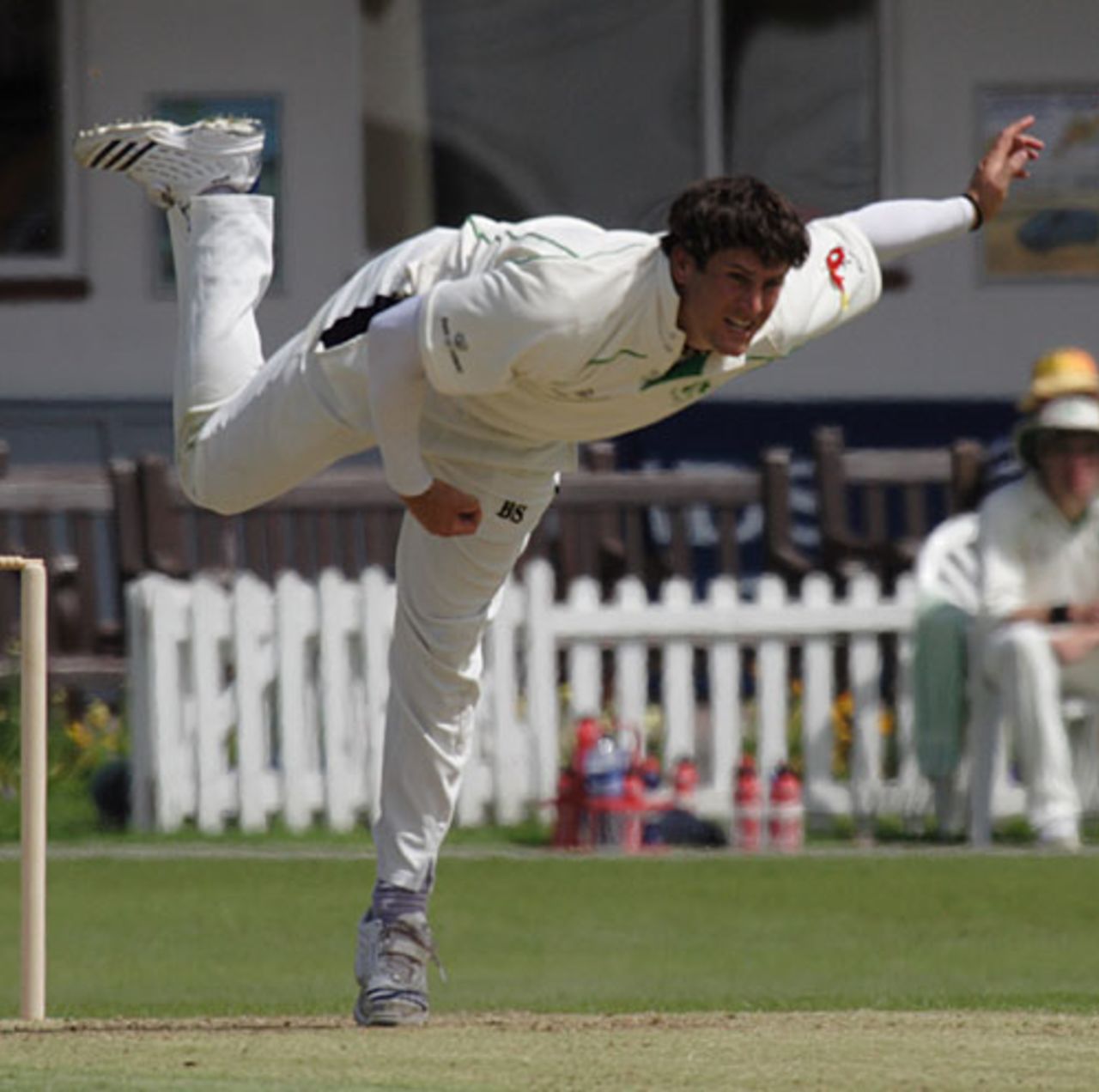 Thinus Fourie in action, Canada v Ireland, Intercontinental Cup final, Grace Road, May 22, 2007