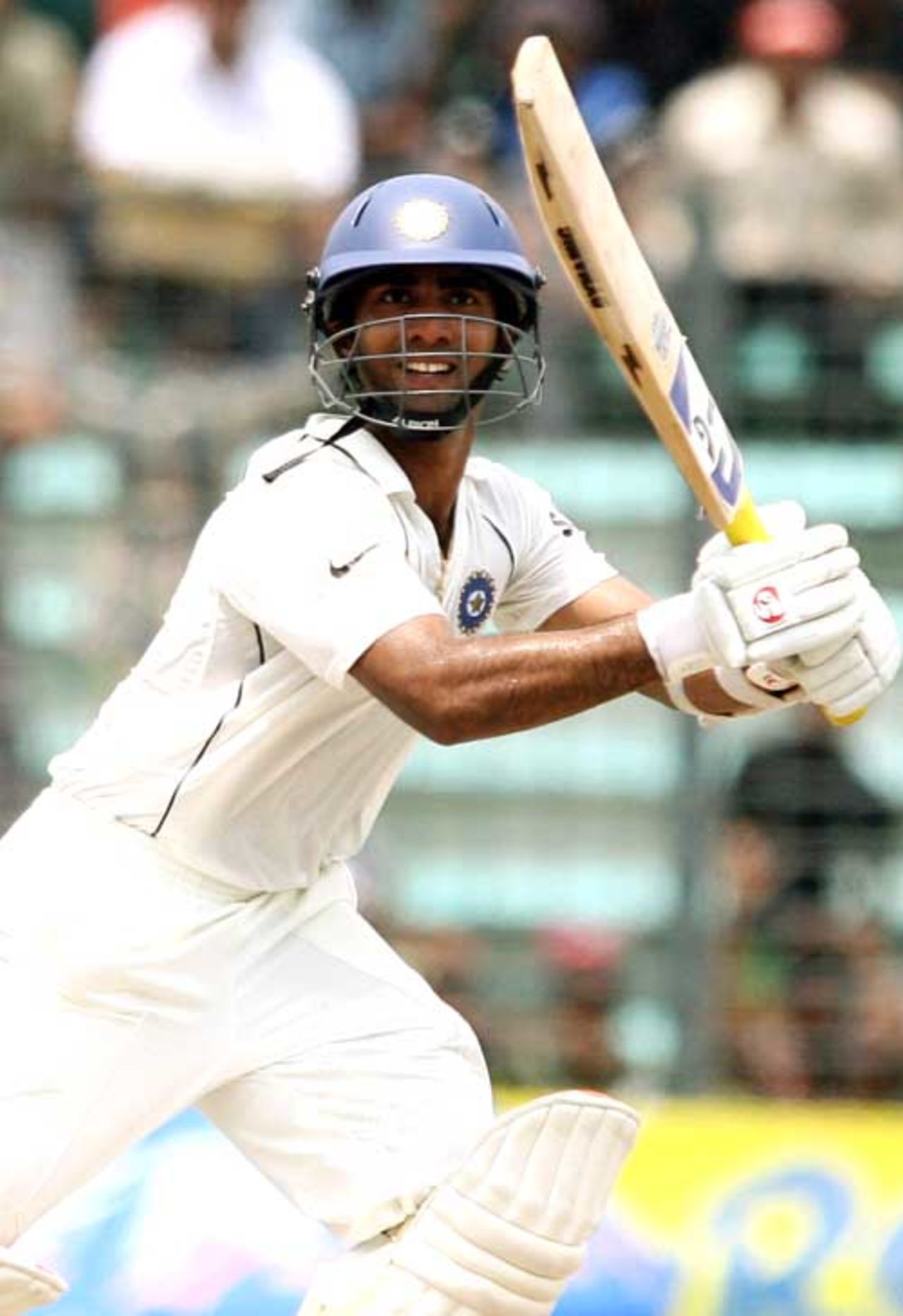 Dinesh Karthik cuts one to the point boundary, Bangladesh v India, 2nd Test, Mirpur, 1st day, May 25m 2007