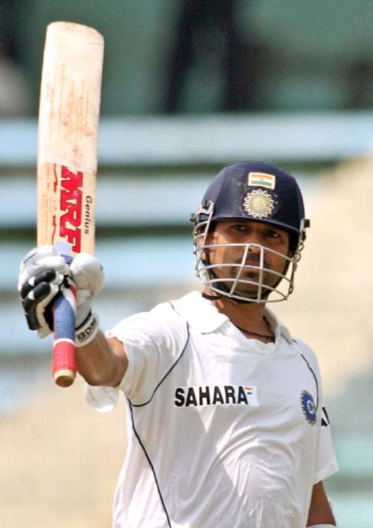 Sachin Tendulkar completes his 37th hundred, Bangladesh v India, 2nd Test, Mirpur, 2nd day, May 26, 2007
