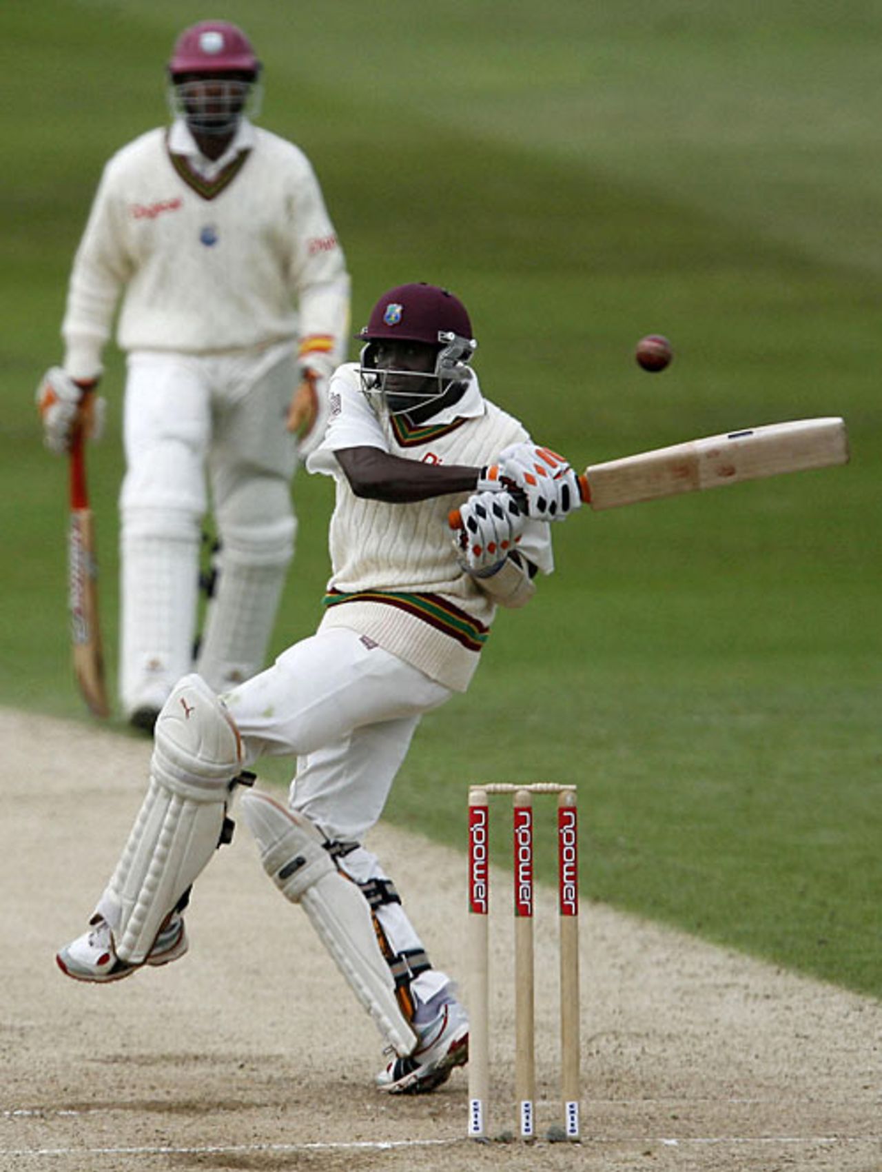 Jerome Taylor tries to pull, England v West Indies, 2nd Test, Headingley, May 26, 2007