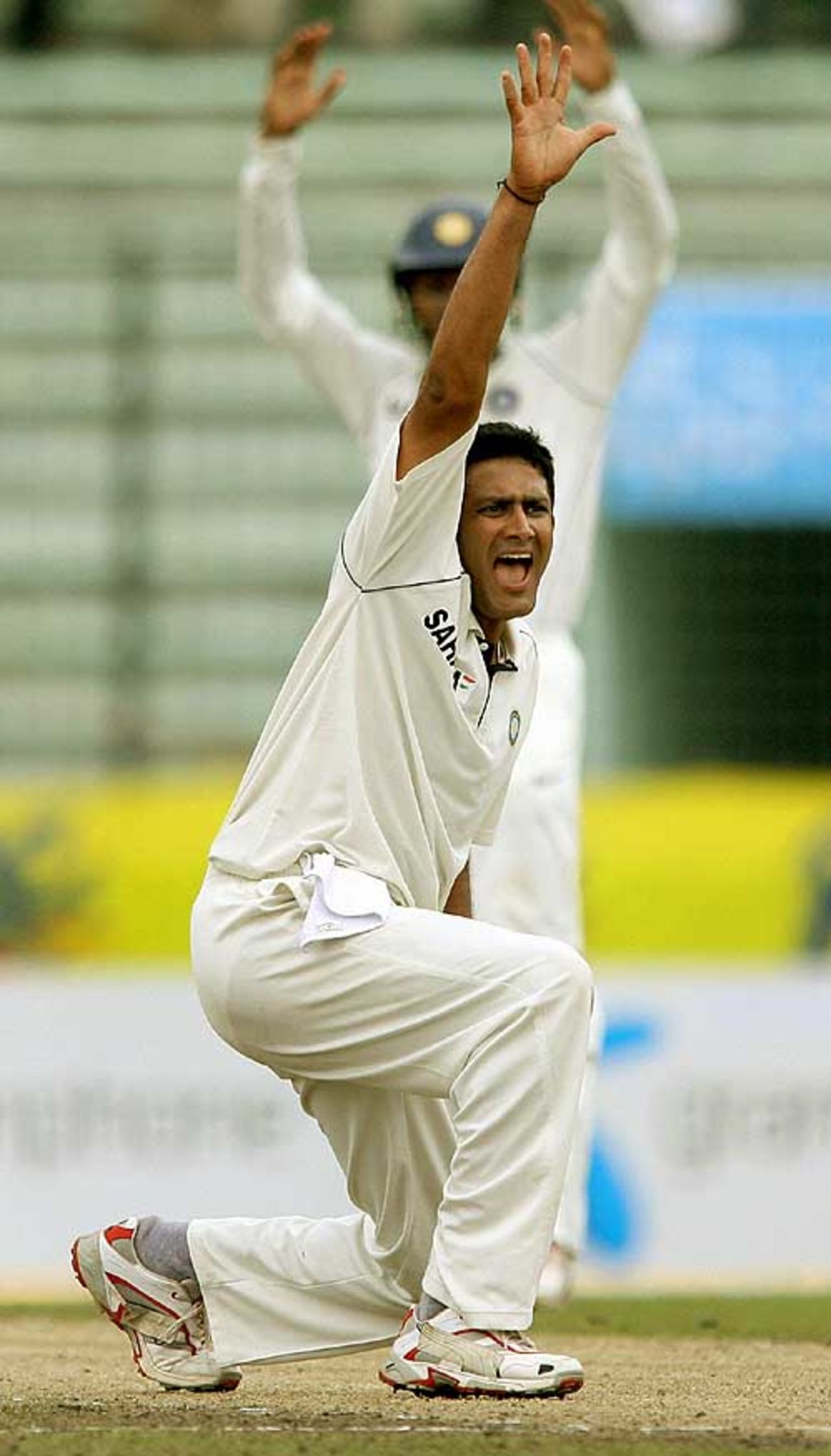 Anil Kumble appeals successfully for the wicket of Khaled Mashud, Bangladesh v India, 2nd Test, 3rd day, Mirpur, May 27, 2007