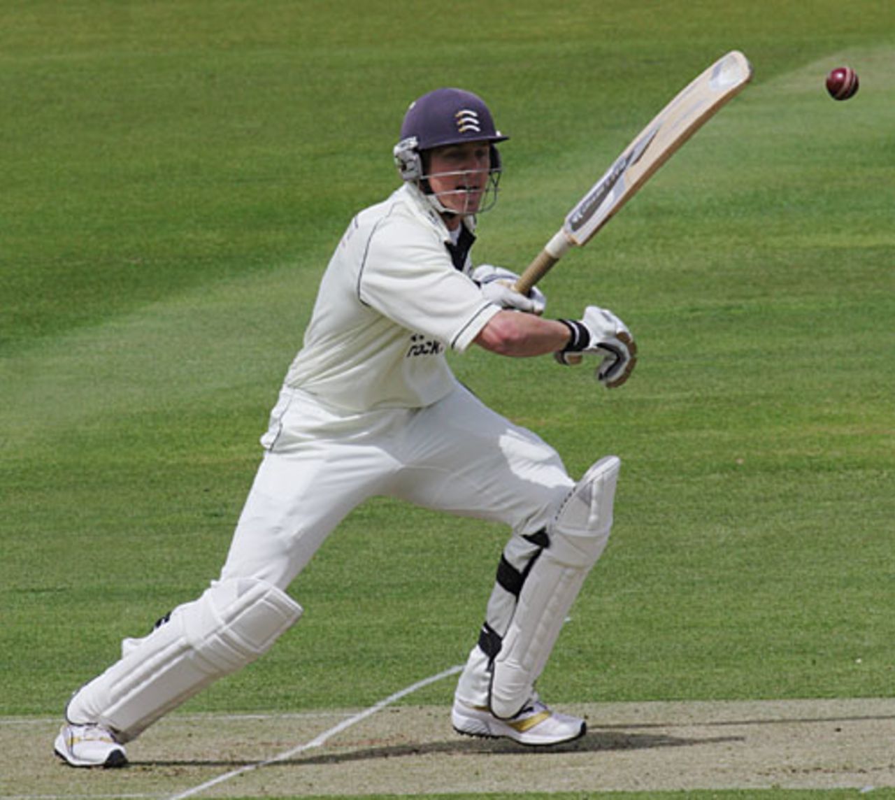 One-handed batting from Nick Compton, Middlesex v Somerset, Lord's, May 31, 2007