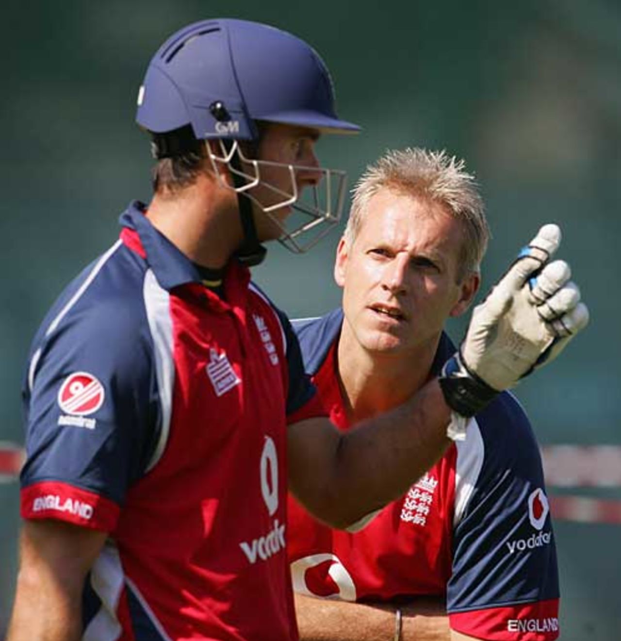 Peter Moores and Michael Vaughan discuss plans, Old Trafford, June 6, 2007