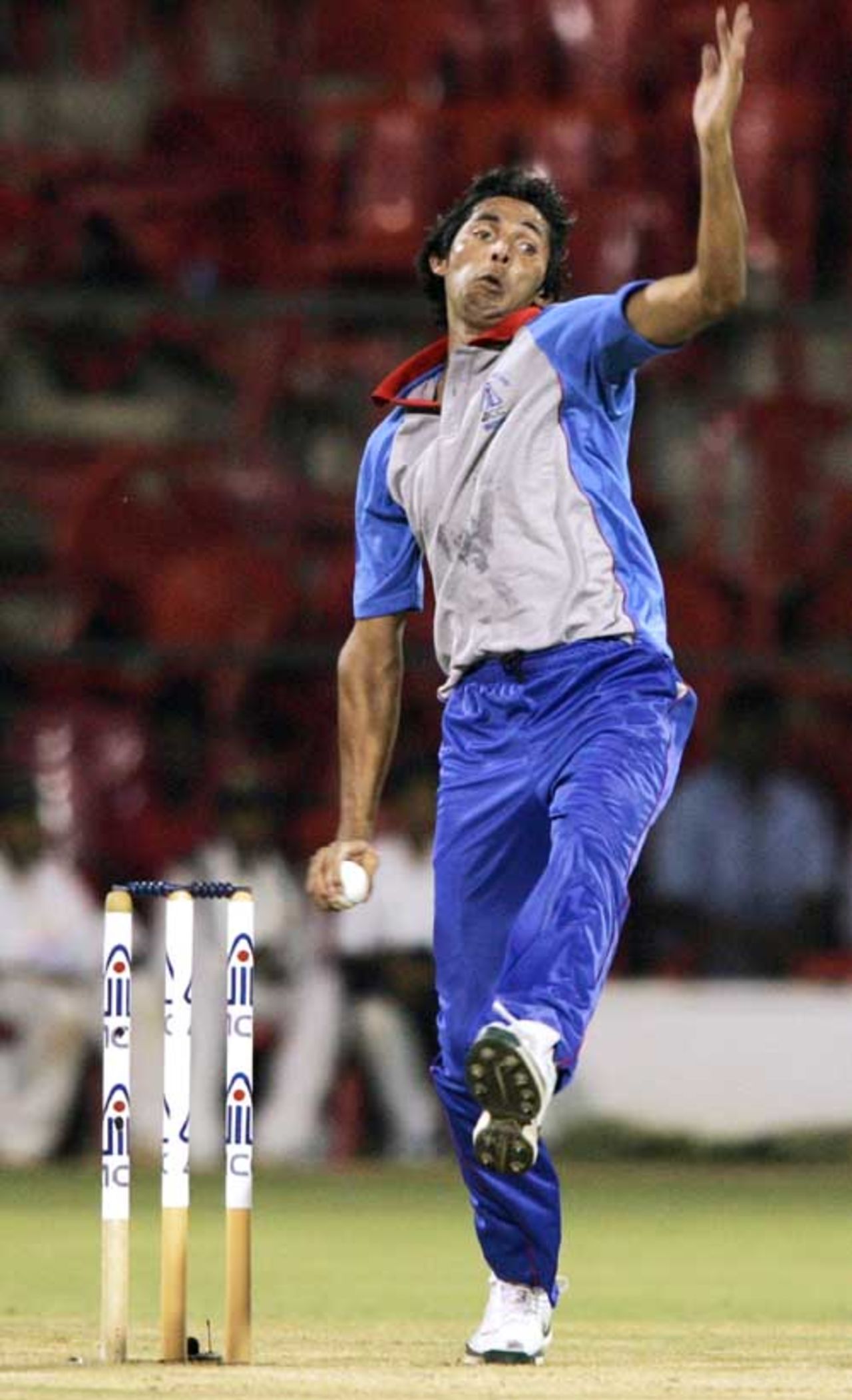 Mohammad Asif  sends down a delivery 1st ODI, Afro Asia Cup, Bangalore, June 6, 2007