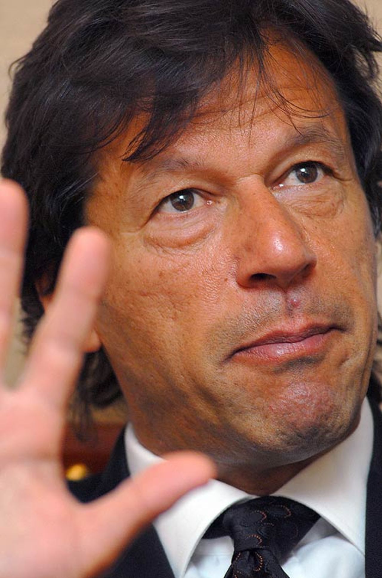 Imran Khan, former captain and now a politician in Pakistan, wants Pakistan Cricket Board to sue Jamaican authorities, June 12, 2007