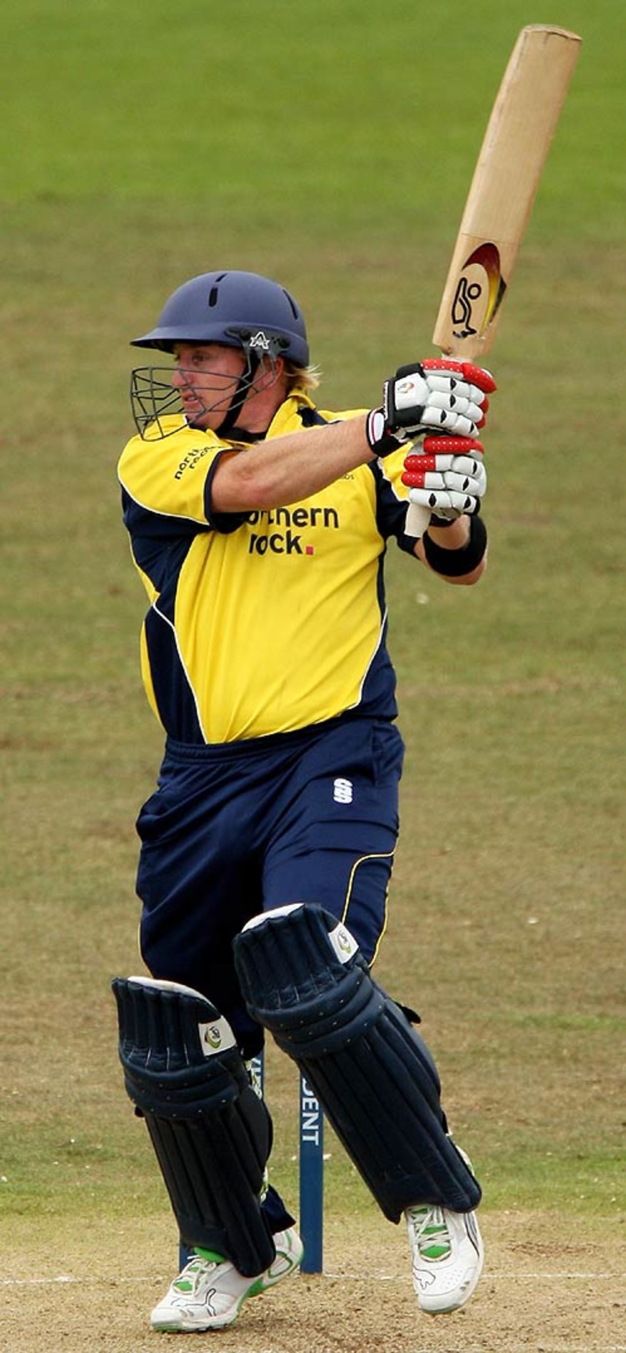 Scott Styris cuts hard, Durham v Essex, Friends Provident Trophy semi-final, Riverside, June 20, 2007
