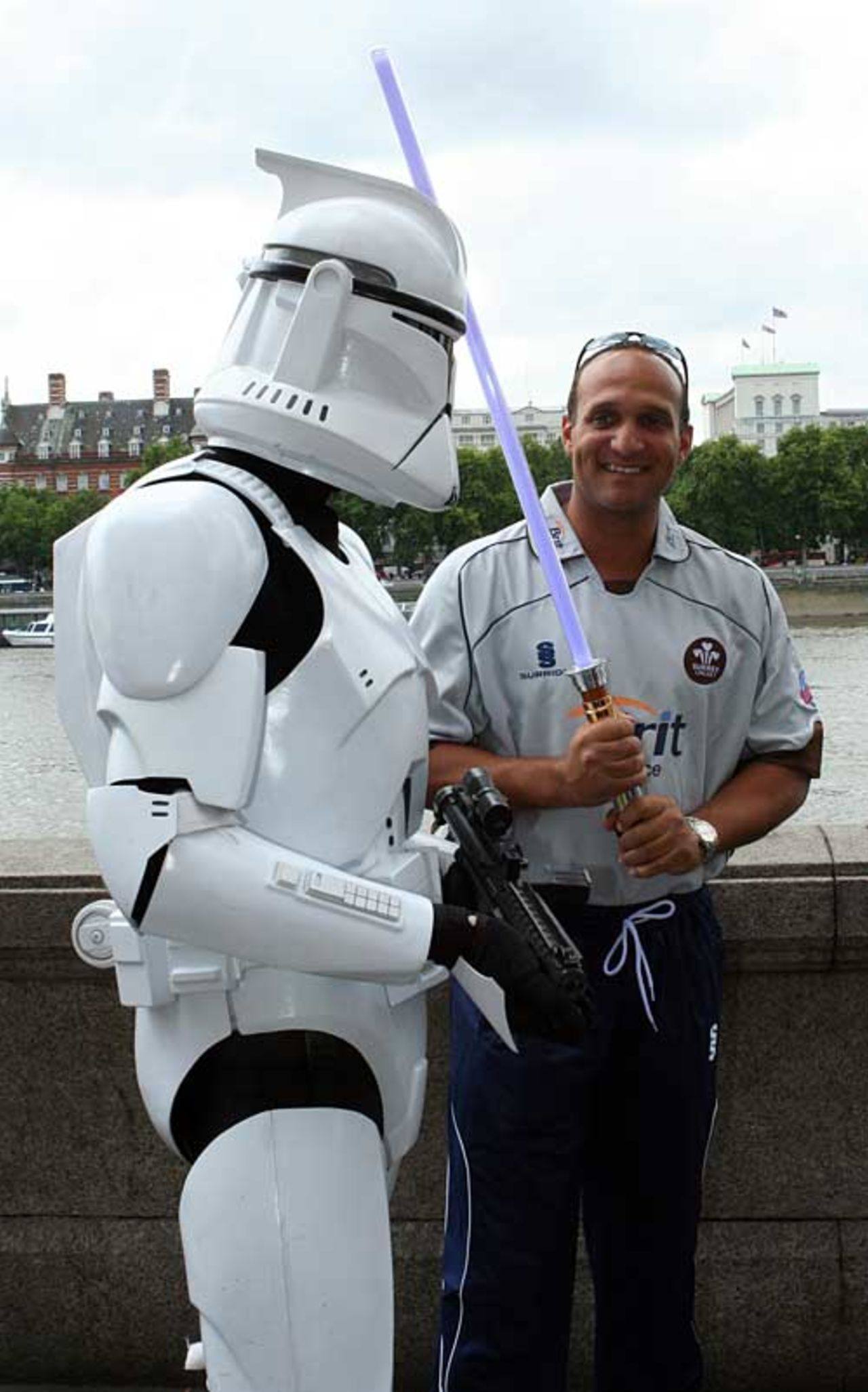 Mark Butcher lives a childhood dream with a Stars Wars moment, London, June 21, 2007
