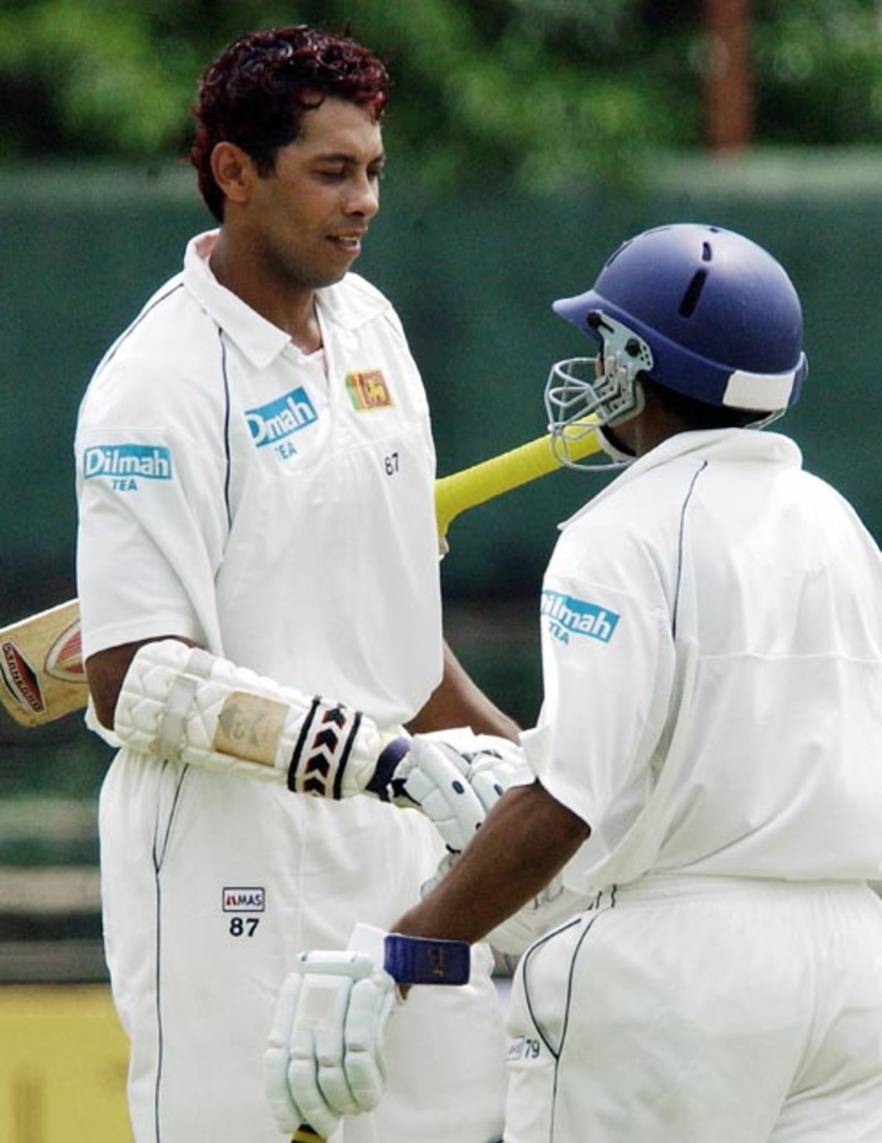 Michael Vandort is congratulated by Tilakaratne Dilshan after reaching his century, Sri Lanka v Bangladesh, 1st Test, Colombo, 2nd day, June 26, 2007