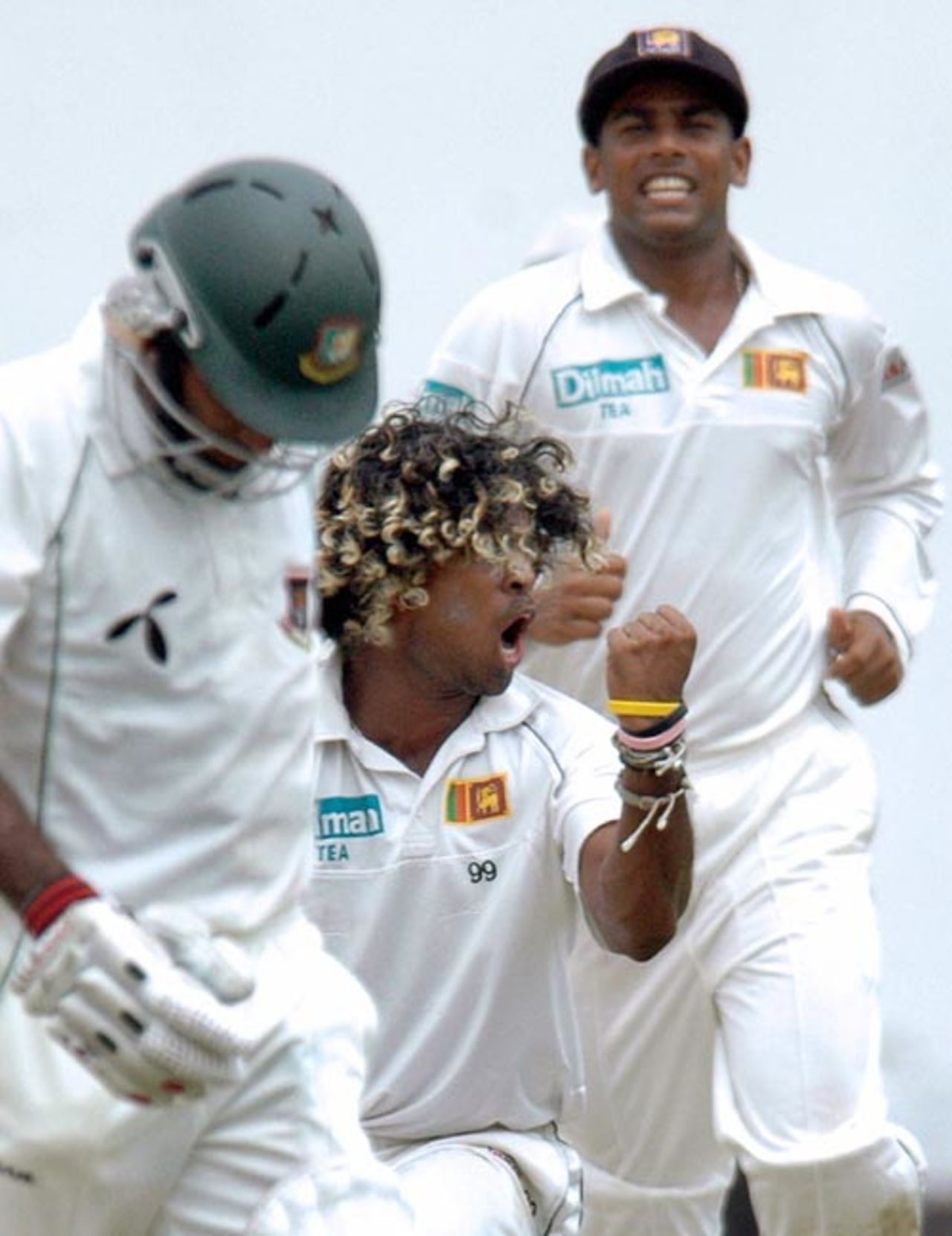 An elated Lasith Malinga gets rid of Javed Omar with a toe-crushing yorker, Sri Lanka v Bangladesh, 1st Test, Colombo (SSC), 3rd day, June 27, 2007 