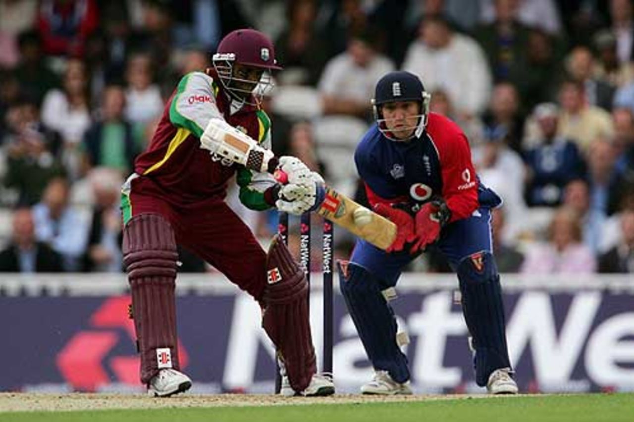 Shivnarine Chanderpaul plays a cut shot, England v West Indies, Twenty20, The Oval, June 28, 2007