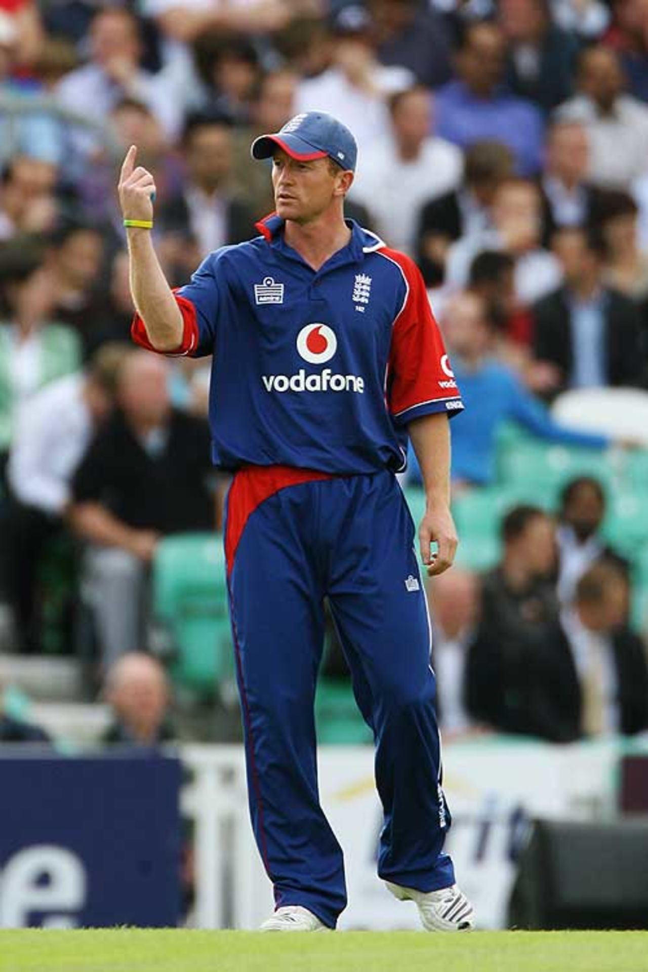 Paul Collingwood takes charge in the middle, England v West Indies, Twenty20, The Oval, June 28, 2007