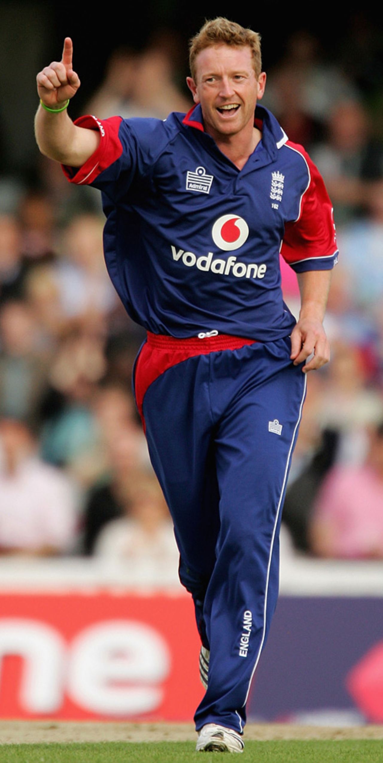 Paul Collingwood celebrates the wicket of Marlon Samuels, England v West Indies, Twenty20, The Oval, June 29, 2007
