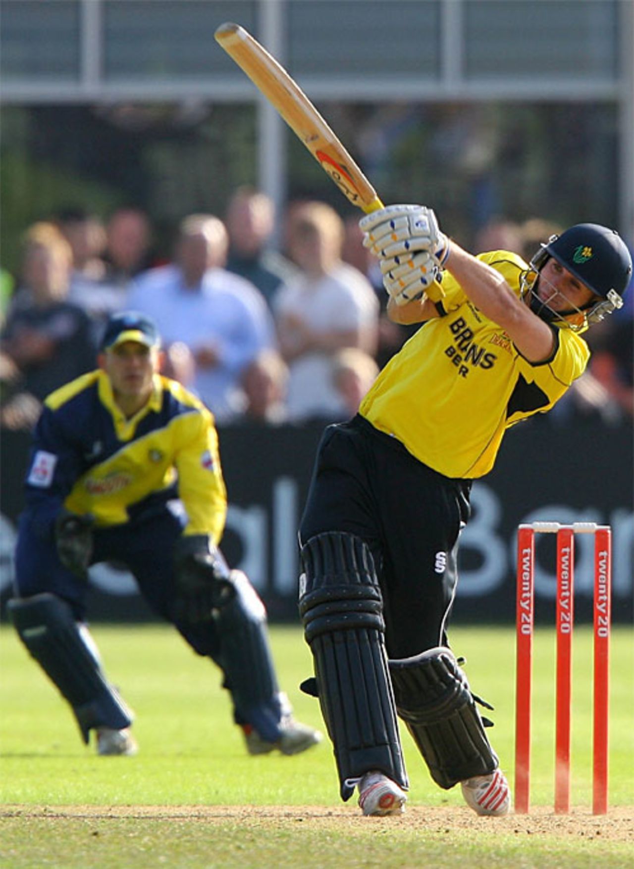 Mark Wallace hit 17 from 11 balls, Gloucestershire v Glamorgan, Twenty20 Cup, MidWest/Midlands/Wales Division, Bristol, July 6, 2007