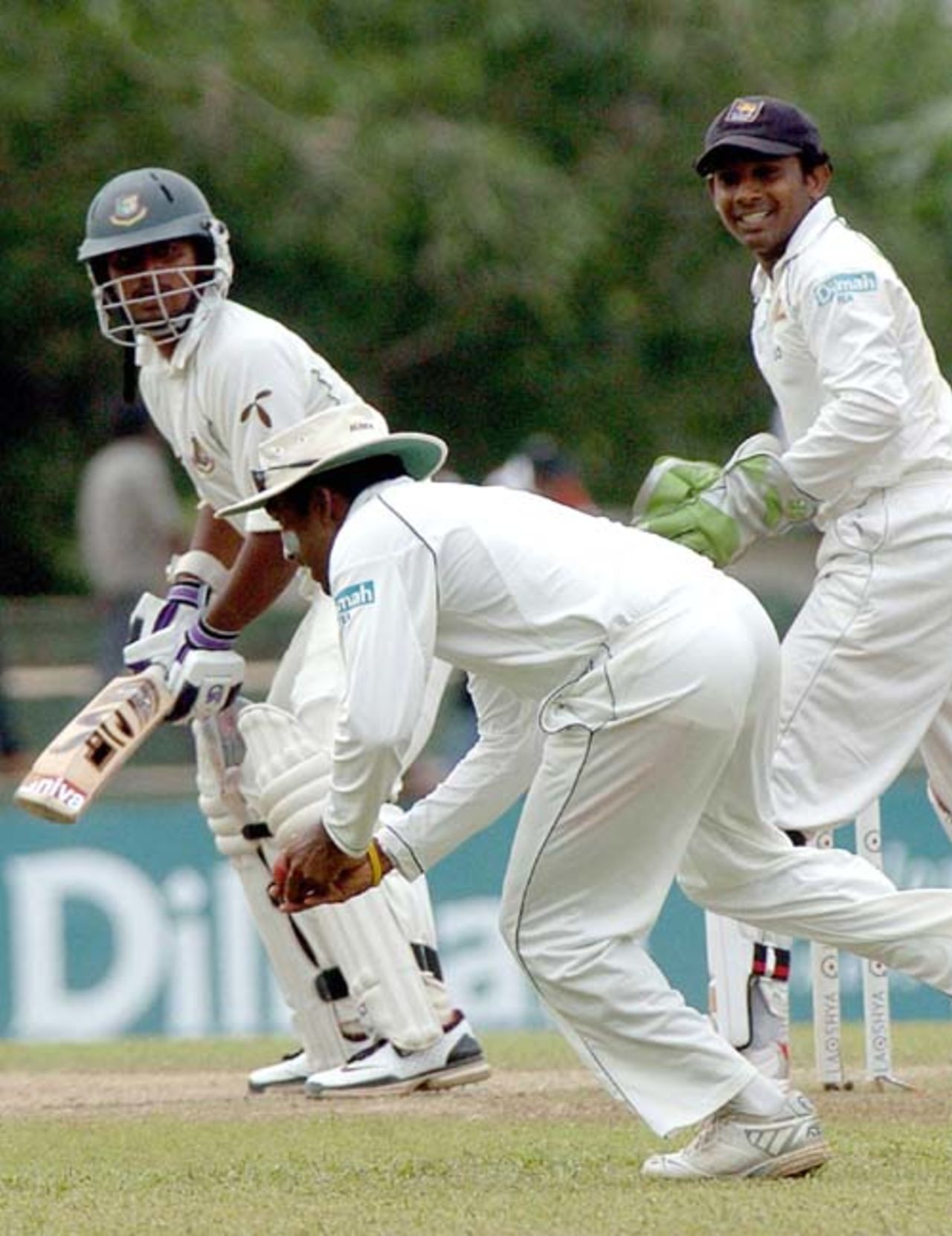 Mahela Jayawardene completed a regulation catch at first slip to dismiss Shahriar Nafees,  Sri Lanka v Bangladesh, The Asgiriya StadiumKandy,14 July 2007