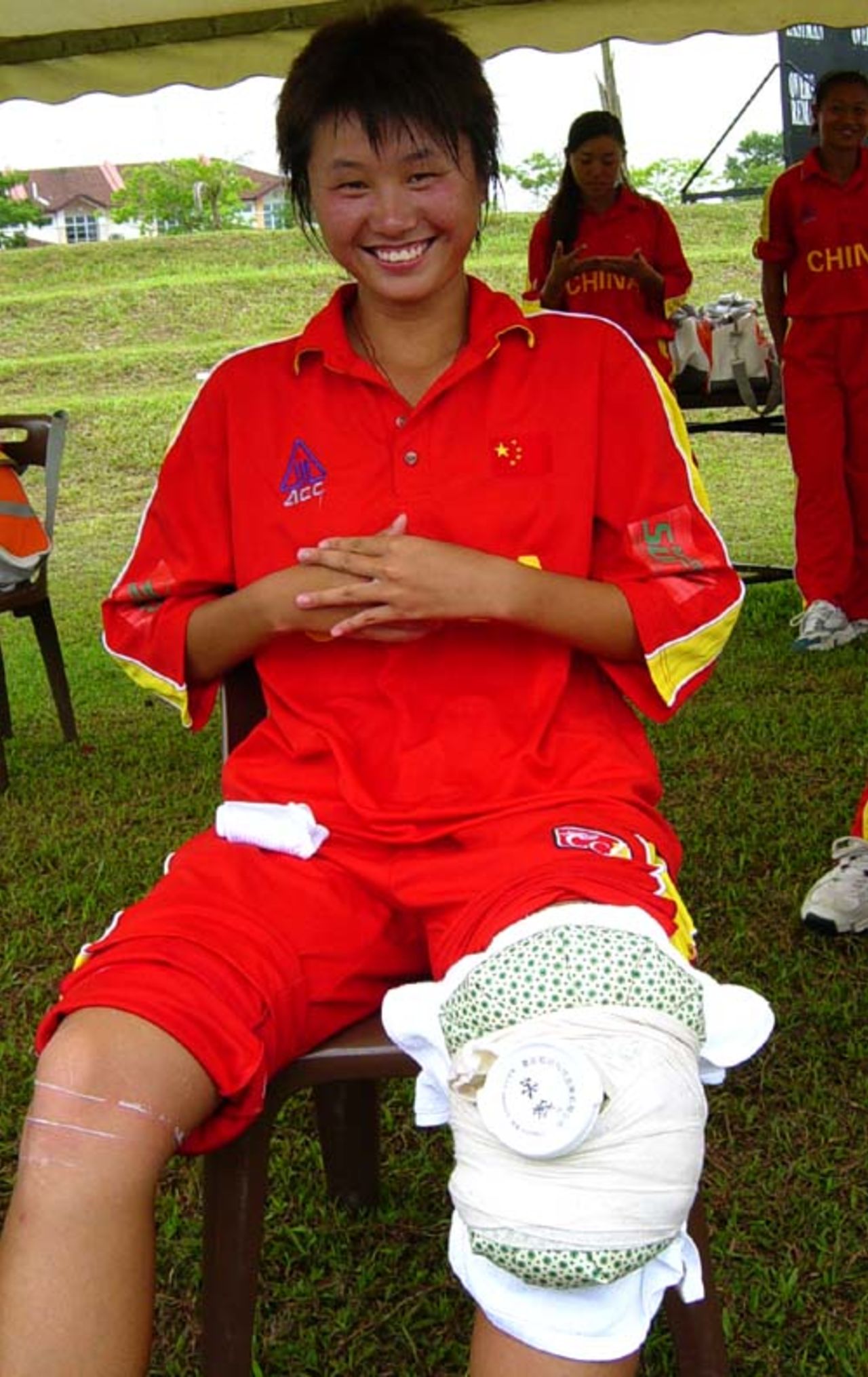Playing with a strained ligament, Hu Ting Ting added 31 runs with Duan Qiong to take China to a seven-wicket victory over UAE, China v UAE, ACC women's tournament, Johor, July 14, 2007