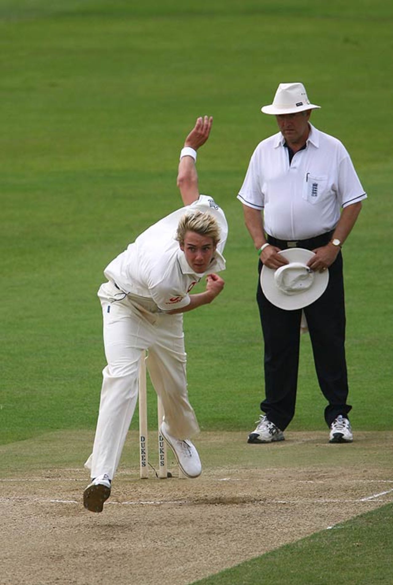 Stuart Broad wrapped up the Indian innings with 5 for 76, England Lions v Indians, Tour match, 3rd day,  Chelmsford, July 15, 2007
