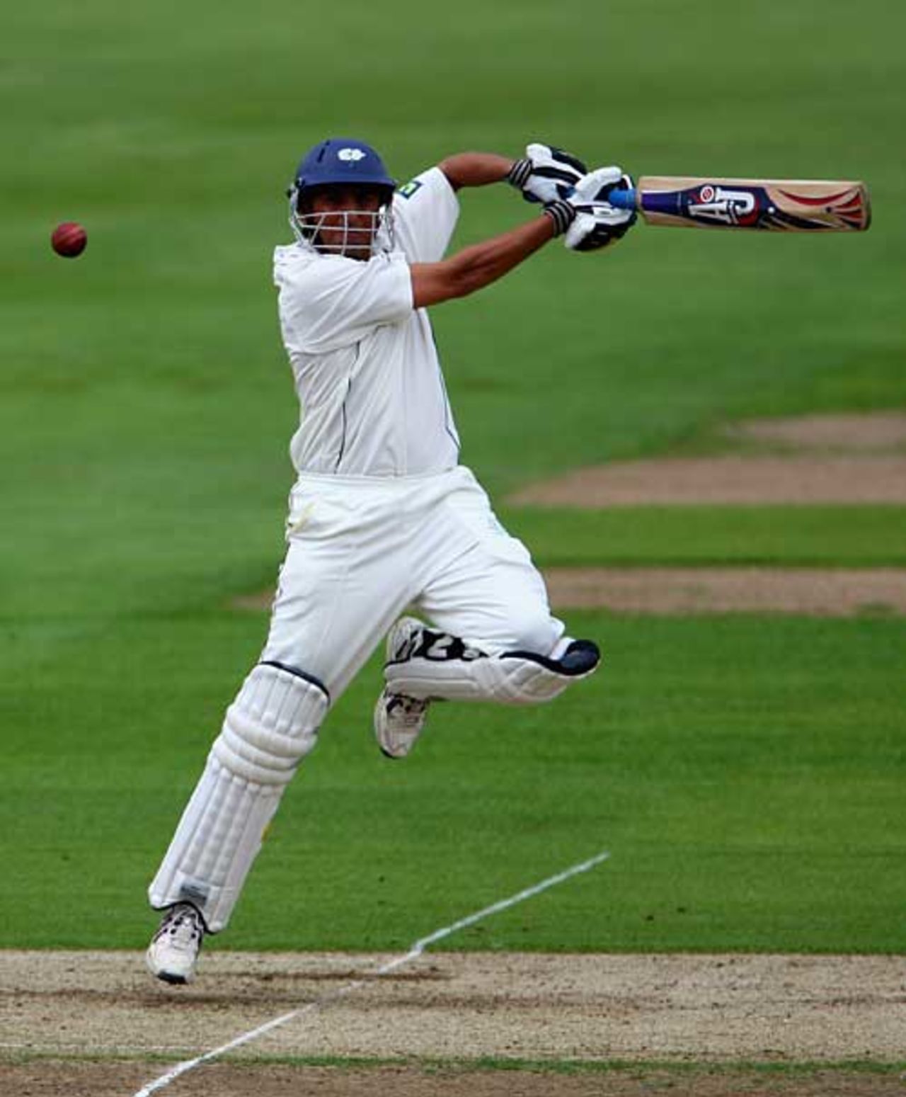 Younis Khan flashes a flamboyant square drive but fell for 29 against Surrey, Yorkshire v Surrey, County Championship, Headingley, July 20, 2007