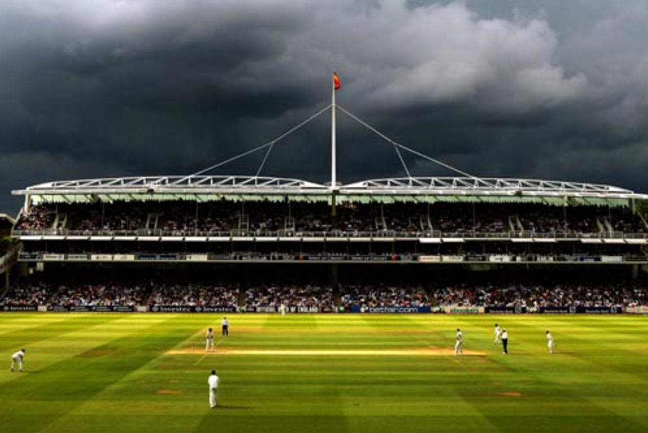 Rain repeatedly interrupted play on day three at Lord's, England v India, 1st Test, Lord's, 3rd day, July 21, 2007