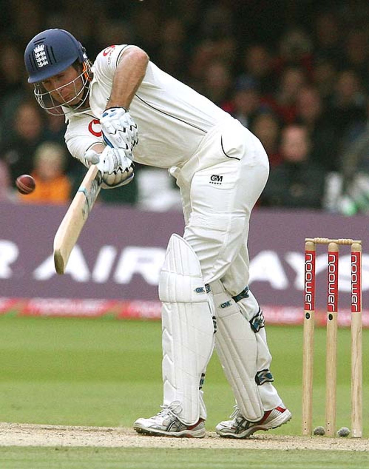 Michael Vaughan struggles with an awkward delivery, England v India, 1st Test, Lord's, 3rd day, July 21, 21007