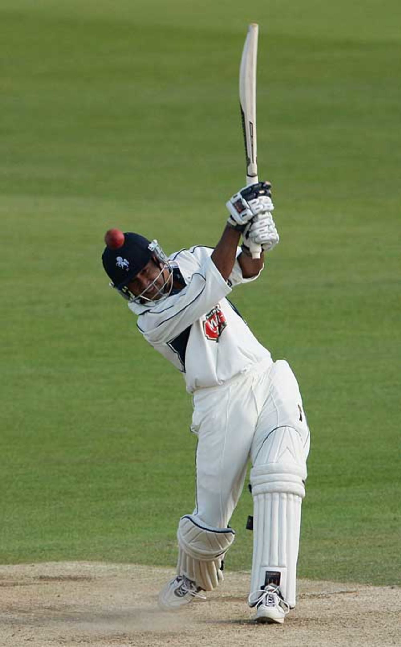 Yasir Arafat blasted Kent towards a huge total with a rapid century, Kent v Warwickshire, County Championship, Canterbury, July 21, 2007