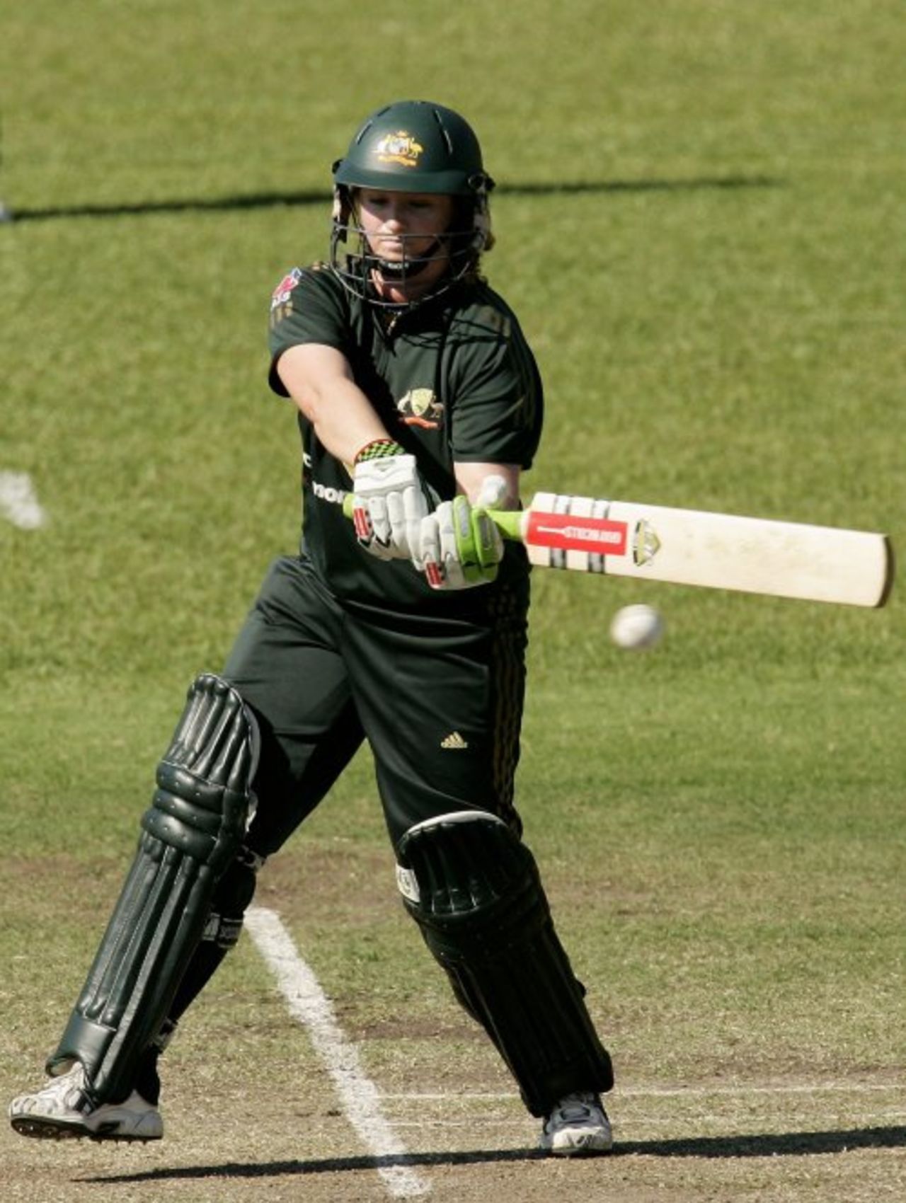 Karen Rolton top-scored for Australia with 27, Australia women v New Zealand women, 2nd ODI, Darwin, July 22, 2007