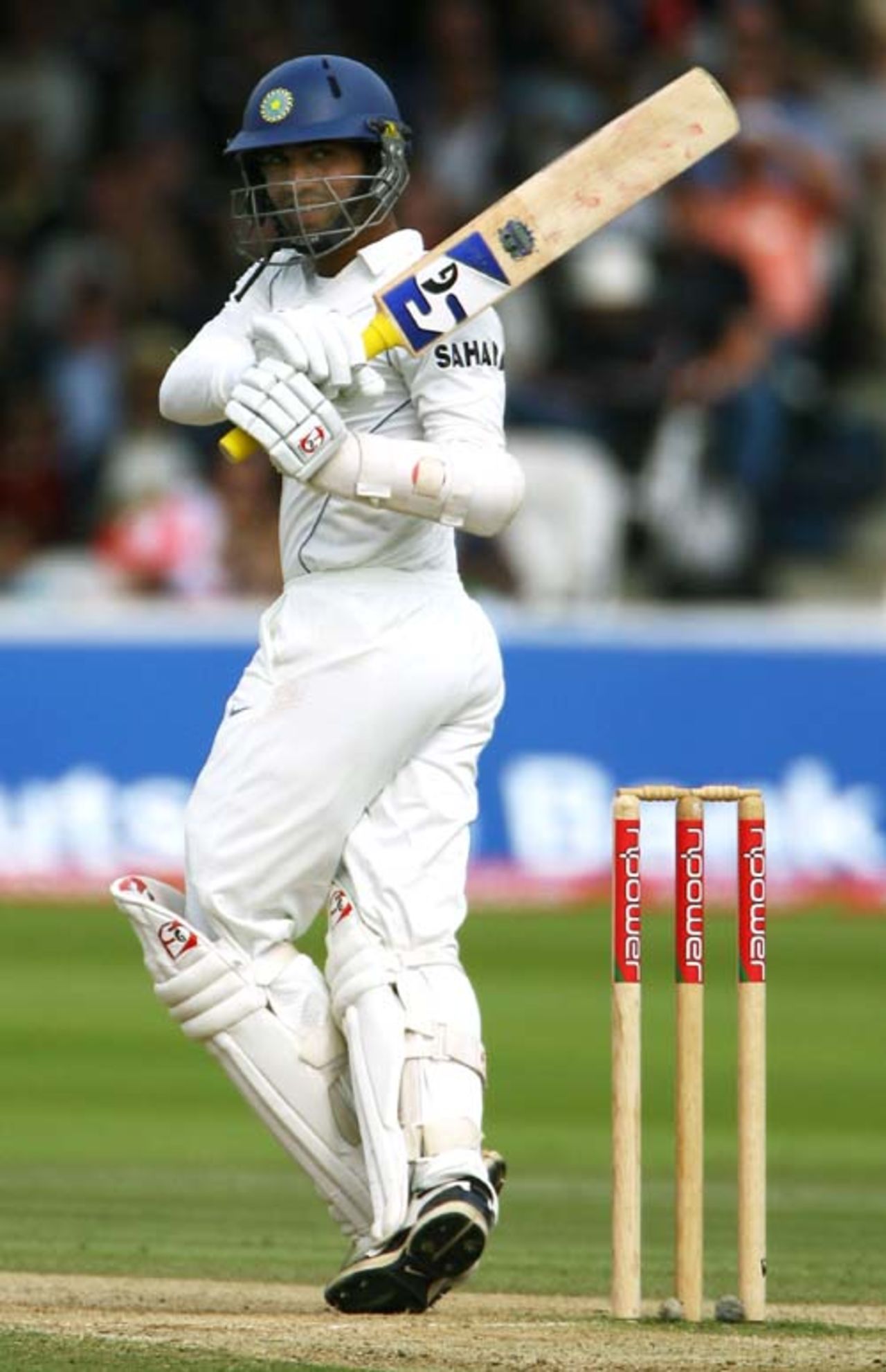 Dinesh Karthik and Wasim Jaffer put on 38 runs in 10.3 overs before Jaffer fell for 8, England v India, 1st Test, Lord's, 4th day, July 22, 2007