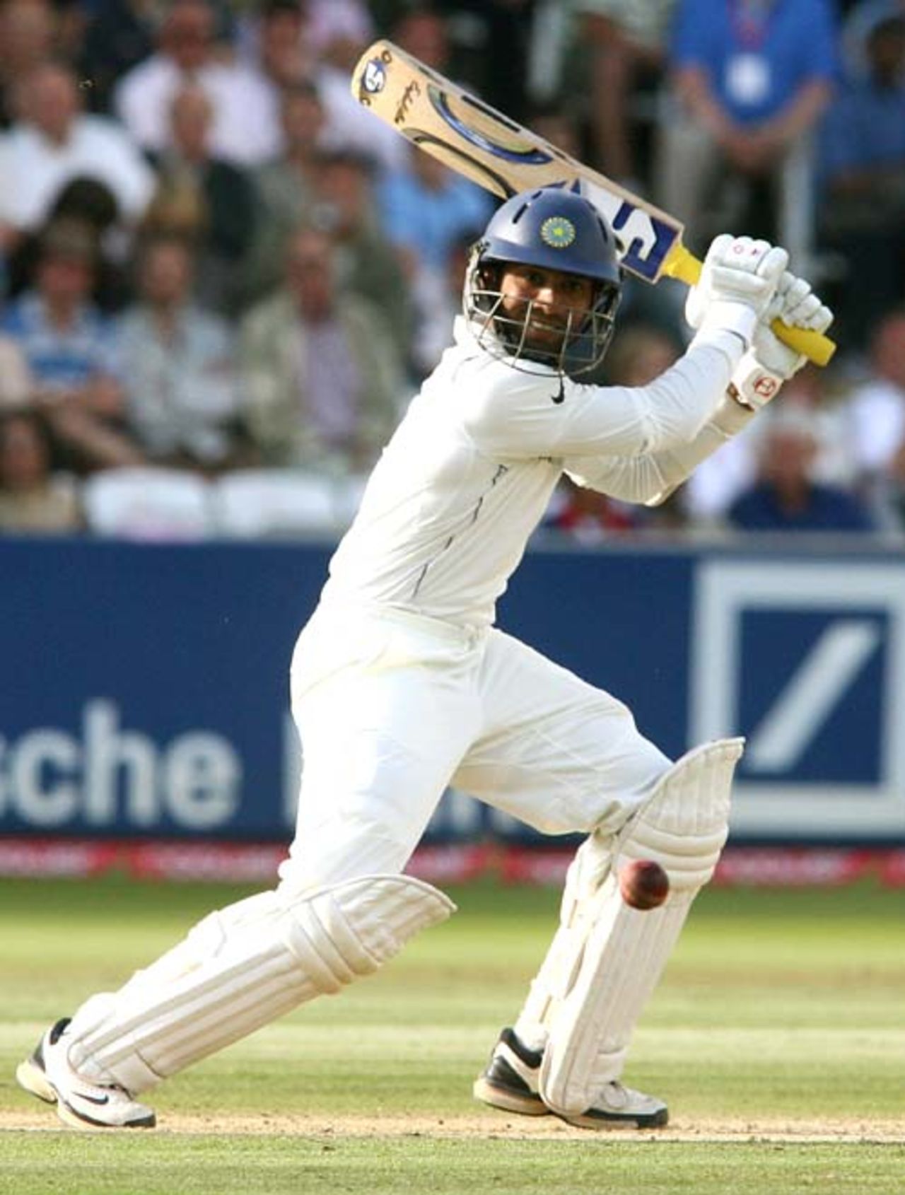 Dinesh Karthik made a fighting half-century even as wickets fell at the other end, England v India, 1st Test, Lord's, 4th day, July 22, 2007