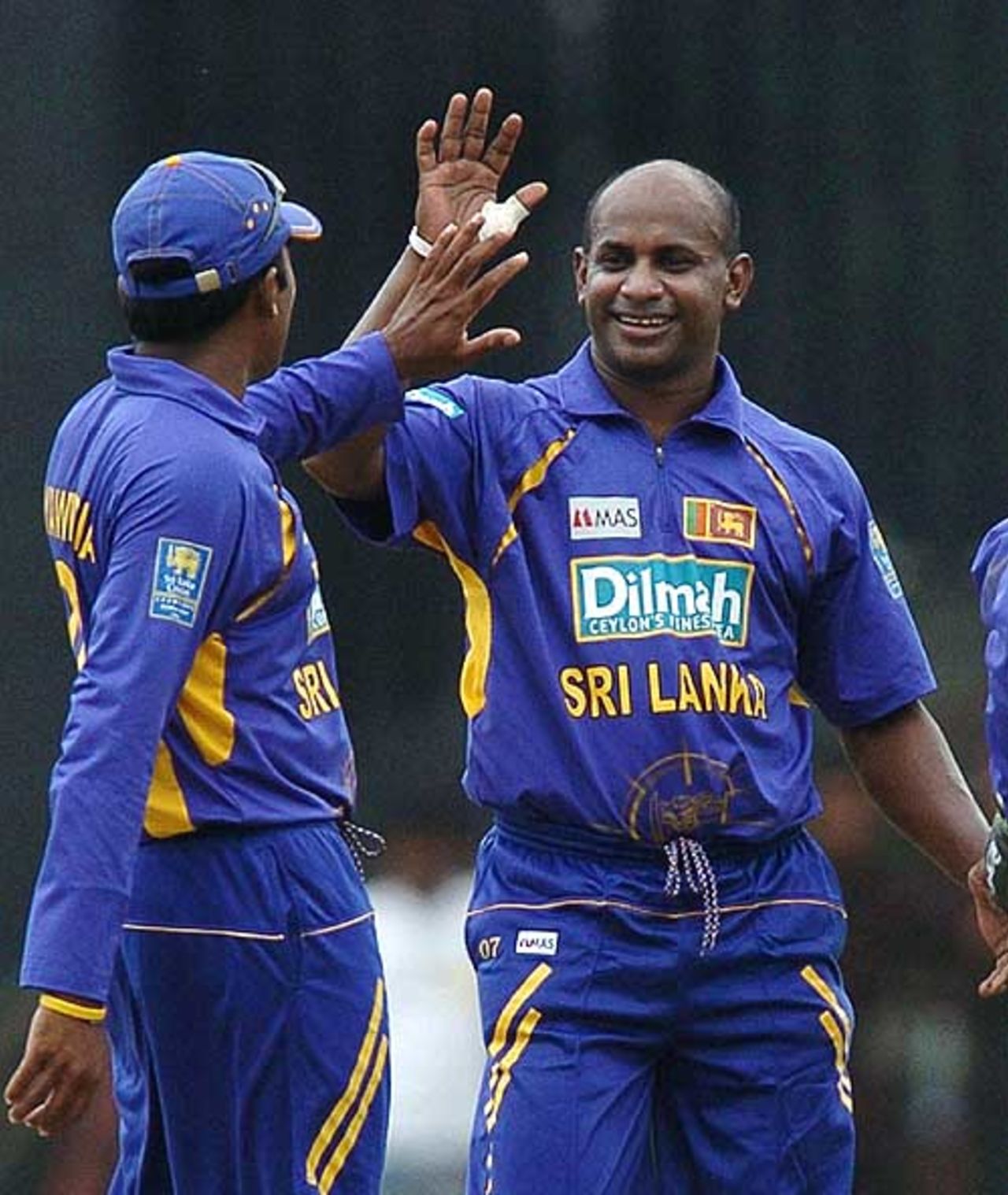 Sanath Jayasuriya's four-for took him to 300 wickets in ODIs, Sri Lanka v Bangladesh, 2nd ODI, Colombo, July 23, 2007