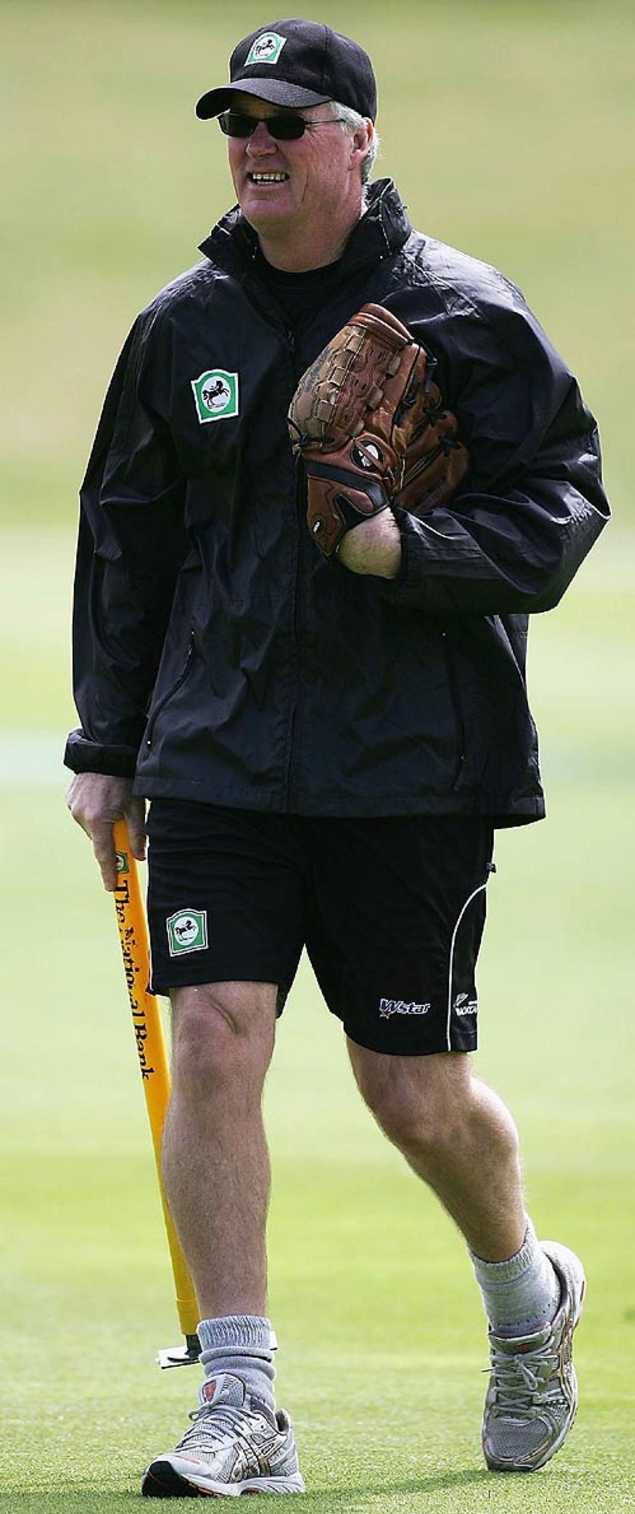 John Bracewell at a New Zealand training session, Queenstown, December 30, 2006