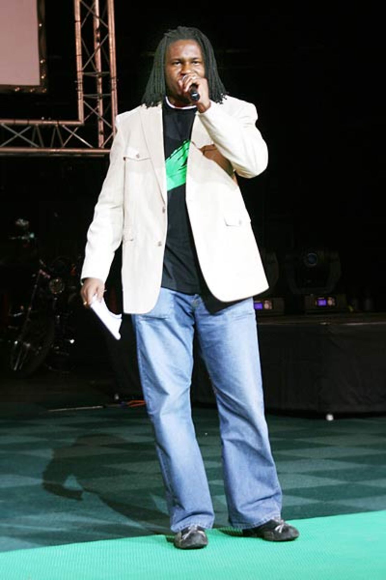 Pommie Mbangwa welcomes guests at the official launching of the Twenty20 World Championship, July 26, 2007