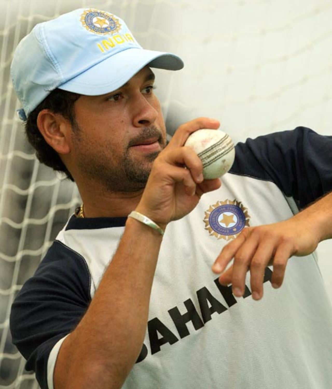Sachin Tendulkar bowls during an indoor practice session, Loughborough, July 26, 2007