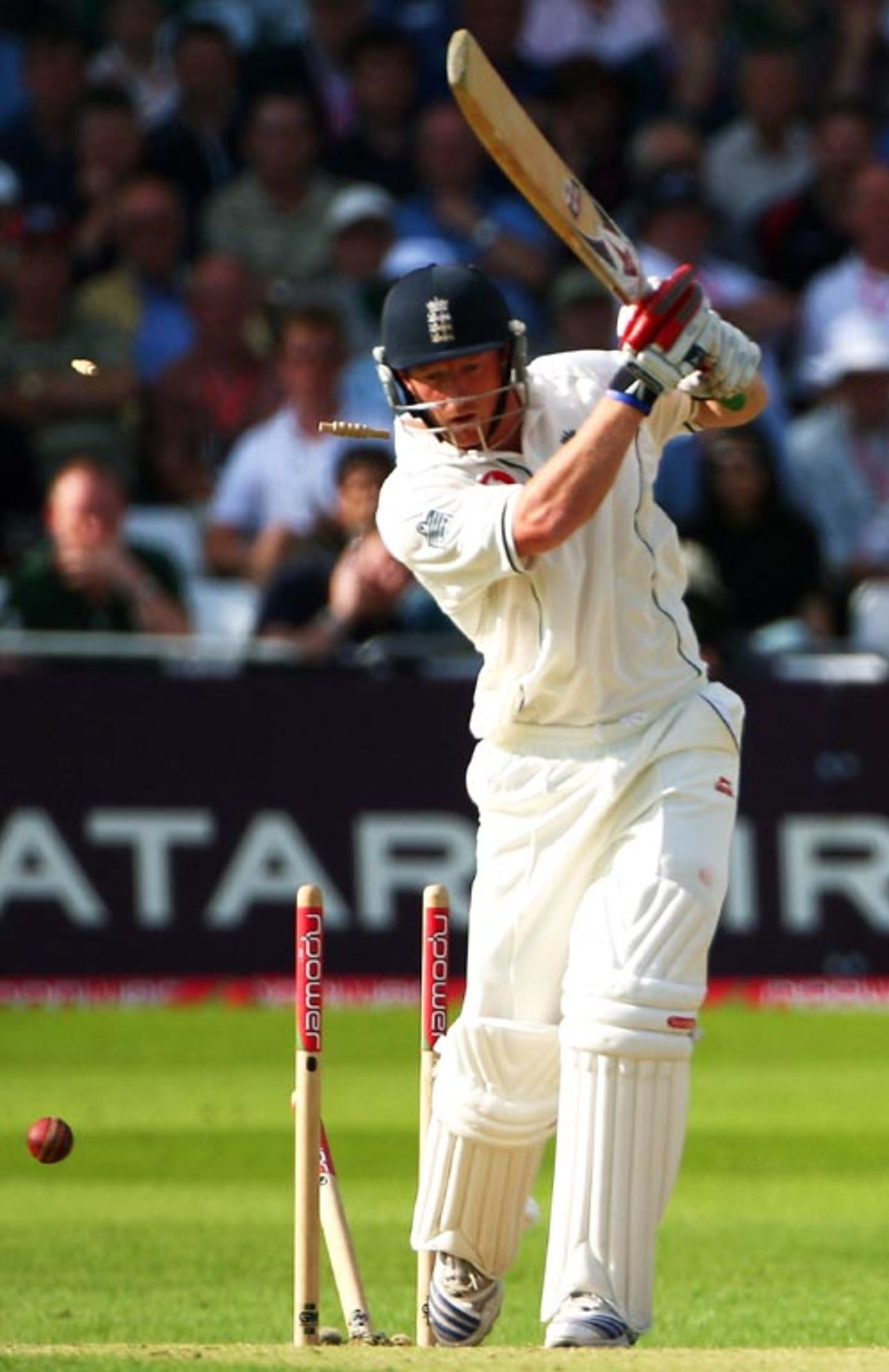 Paul Collingwood drags one back on to his stumps, England v India, 2nd Test, Trent Bridge, 1st day, July 27, 2007
