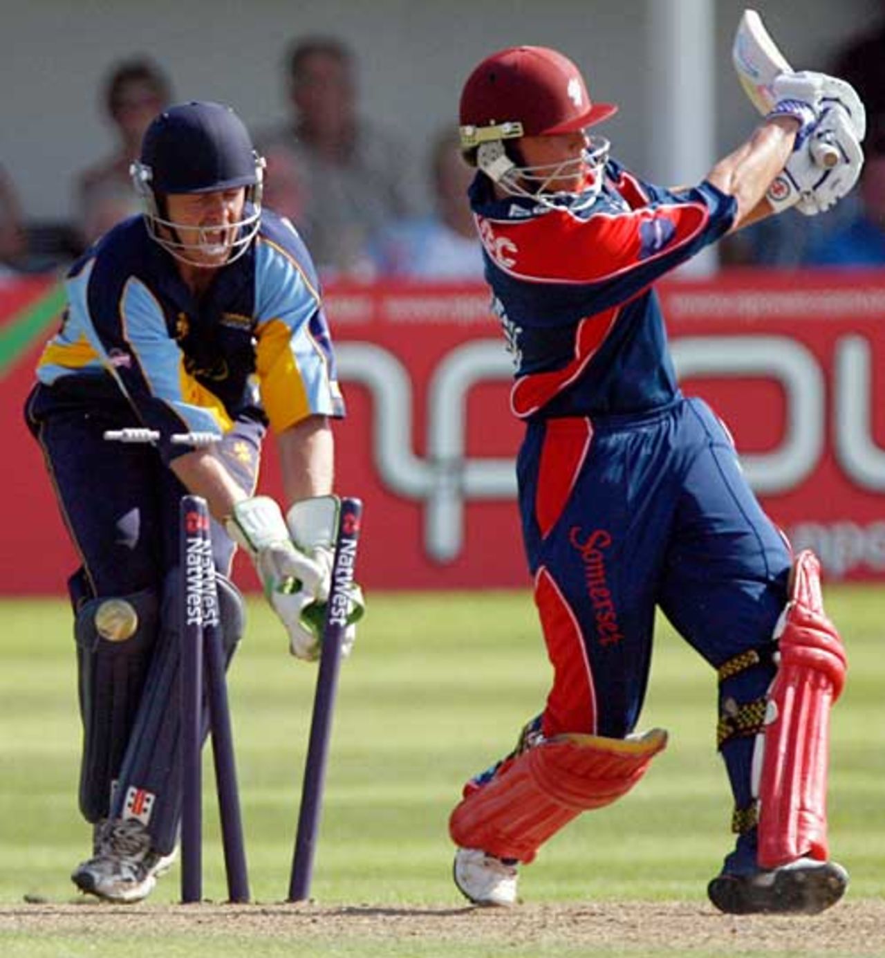 James Hildreth is bowled by Cameron White for 48, Somerset v Derbyshire, Pro40, Taunton, August 5, 2007