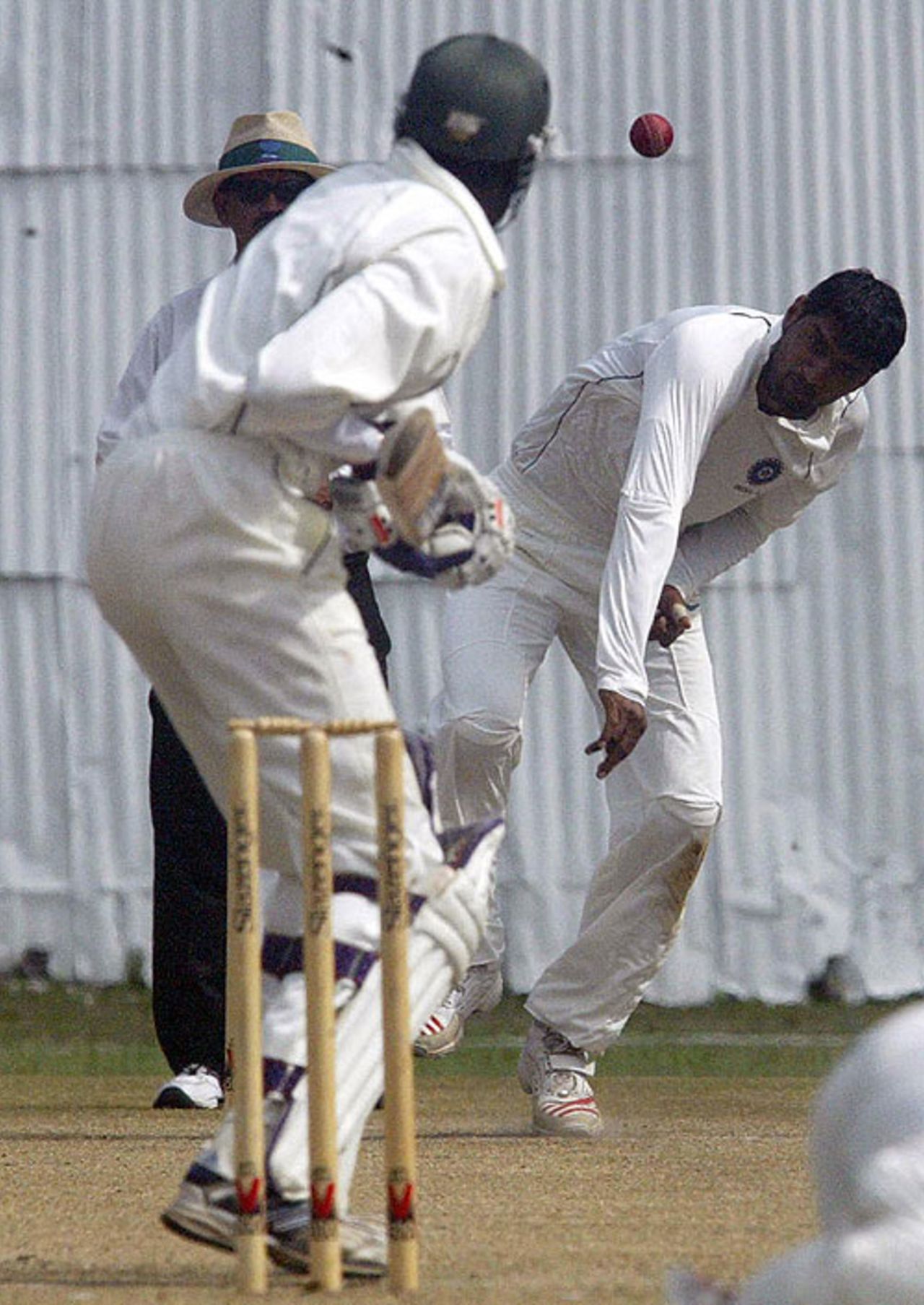 Pankaj Singh bowls to Collins Obuya, Kenya v India A, 1st match, Mombasa, 2nd day, August 6, 2007
