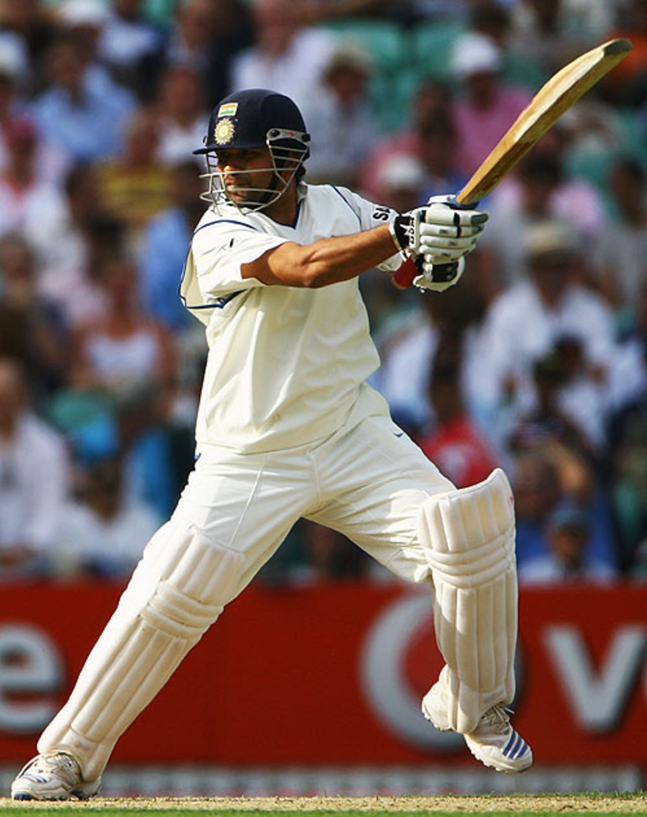 Sachin Tendulkar cuts off the back foot, England v India, 3rd Test, The Oval, 1st day, August 9, 2007