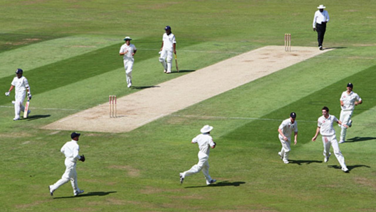 A wide-angle shot of James Anderson celebrating the wicket of Sachin Tendulkar, England v India, 3rd Test, The Oval, 2nd day, August 10, 2007