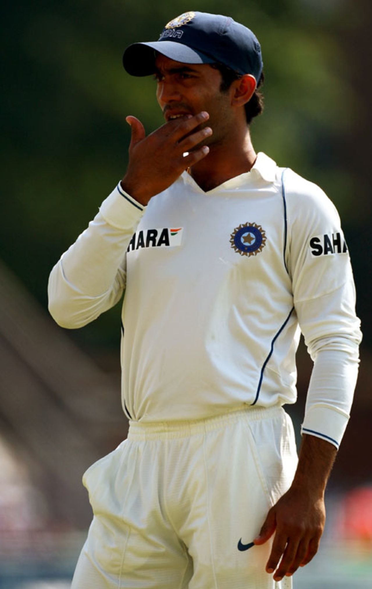 Dinesh Karthik looks on after missing a sitter, England v India, 3rd Test, The Oval, 3rd day, August 11, 2007