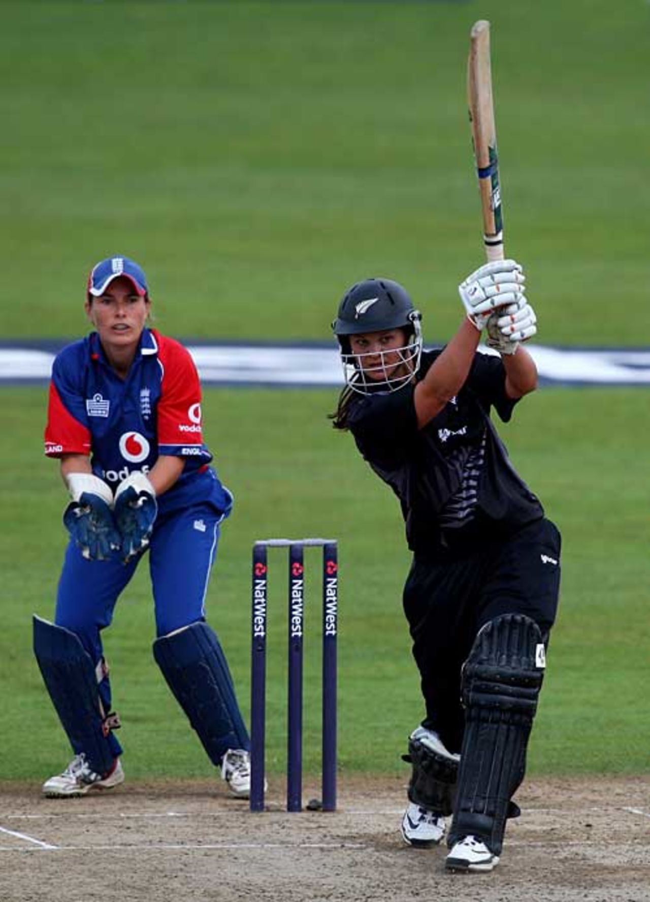 Suzie Bates drives during her 82, England v New Zealand, 1st Women's ODI, Taunton, August 17, 2007