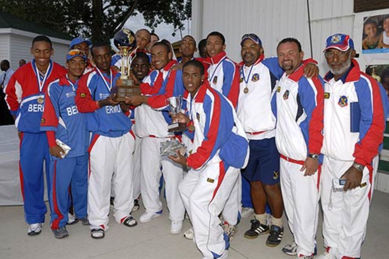 Bermuda celebrate after qualifying for next year's Under-19 World Cup, Under-19 Americas Qualifiers, Toronto, August 19, 2007